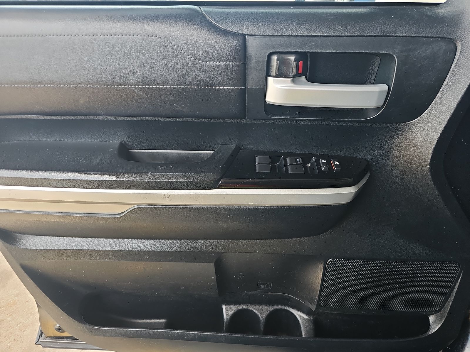 2017 Toyota Tundra Limited FWD