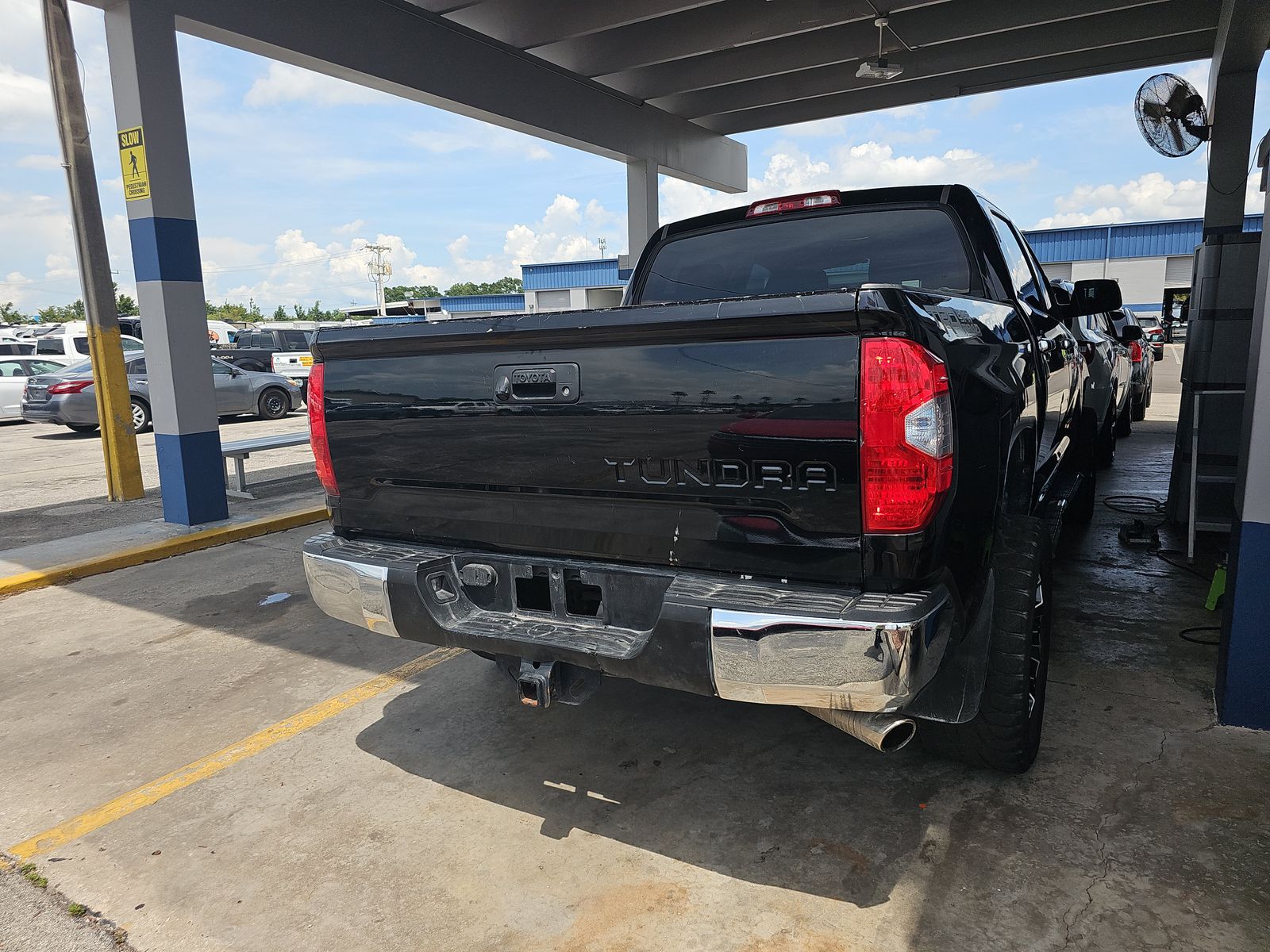 2017 Toyota Tundra Limited FWD