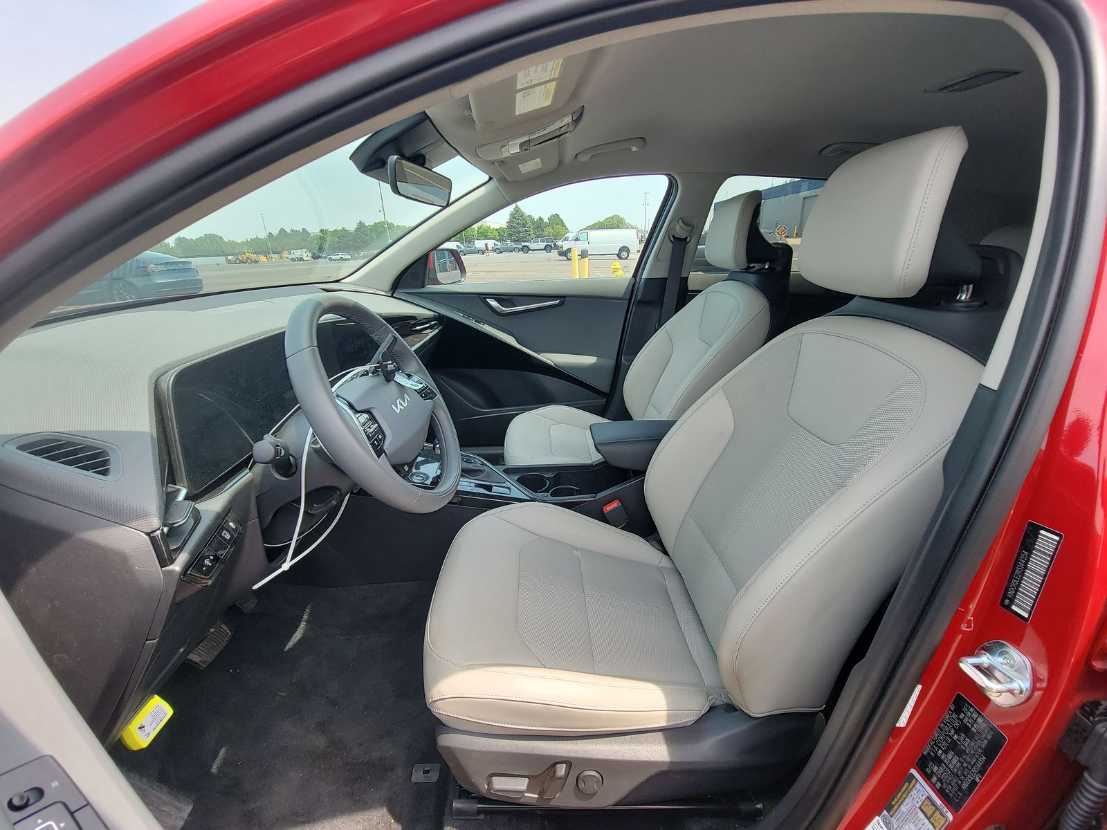 2024 Kia Niro EX FWD