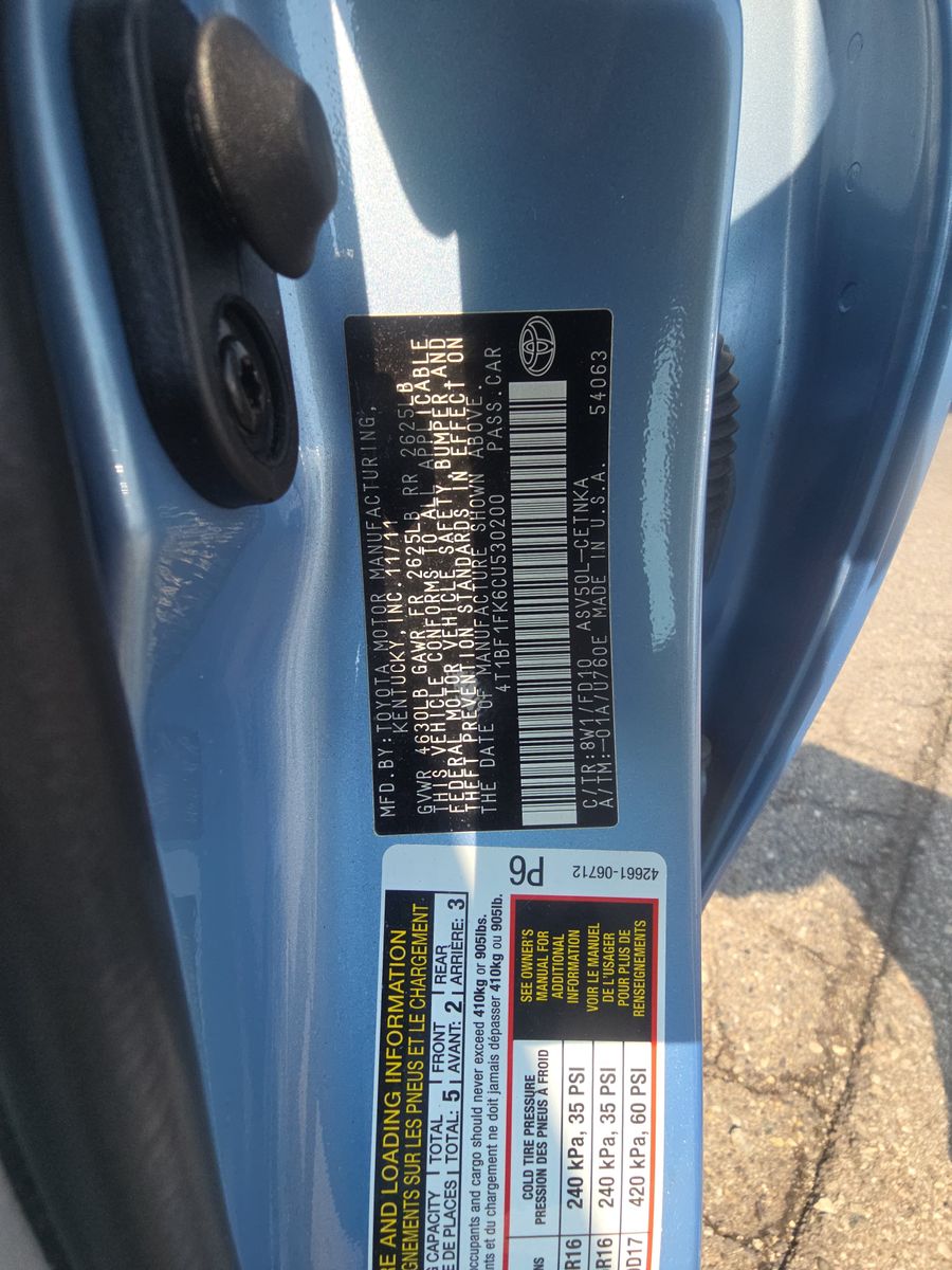 2012 Toyota Camry LE FWD