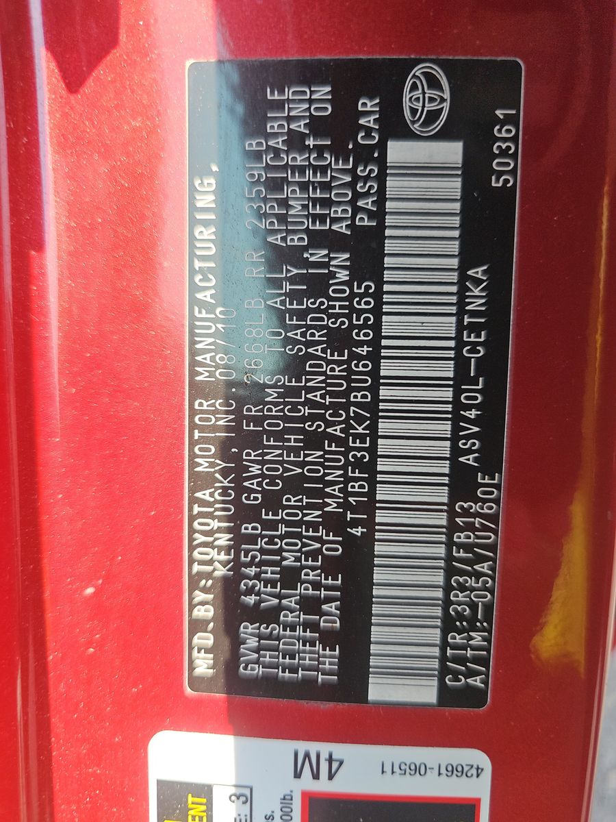 2011 Toyota Camry LE FWD