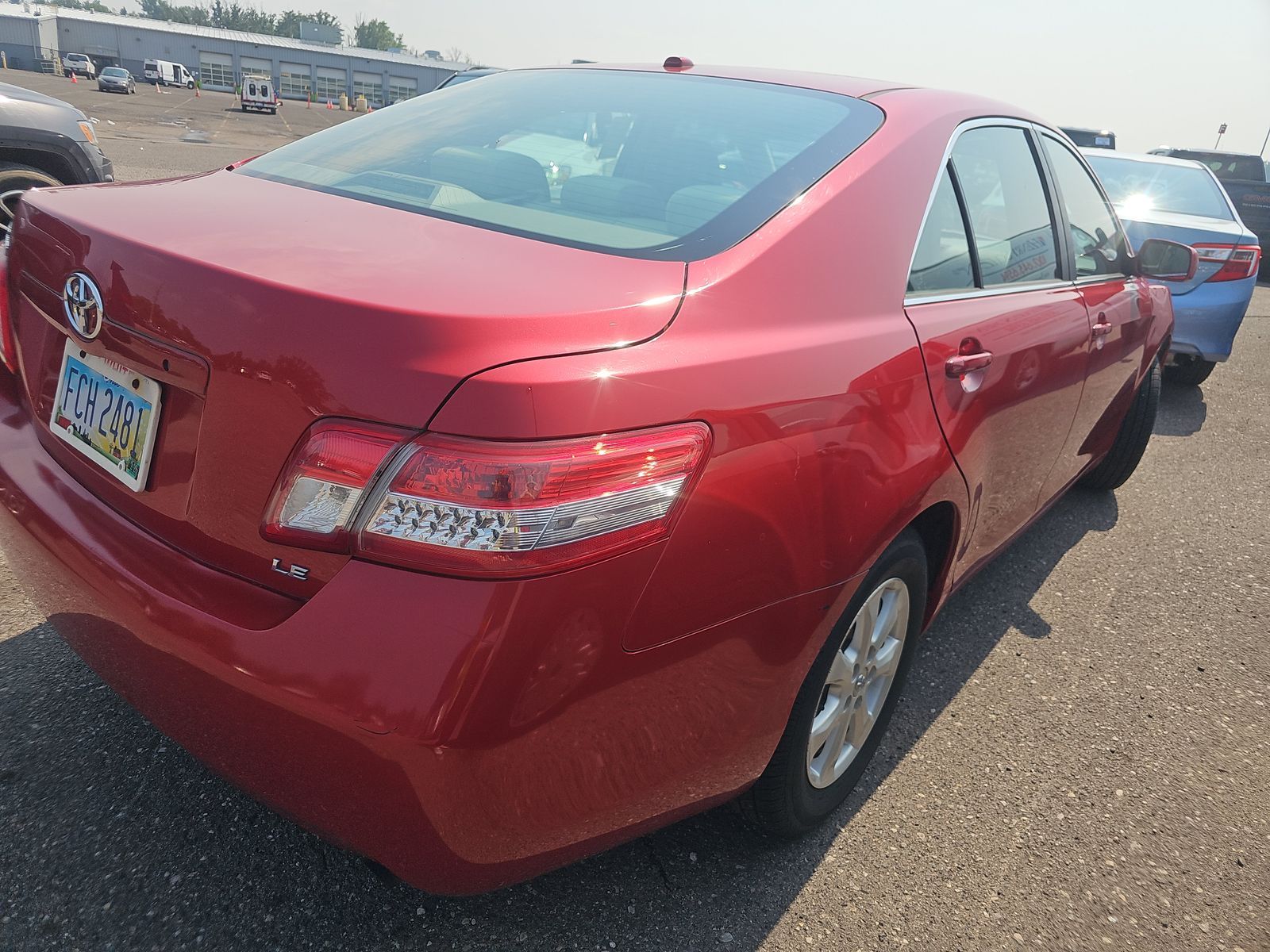 2011 Toyota Camry LE FWD