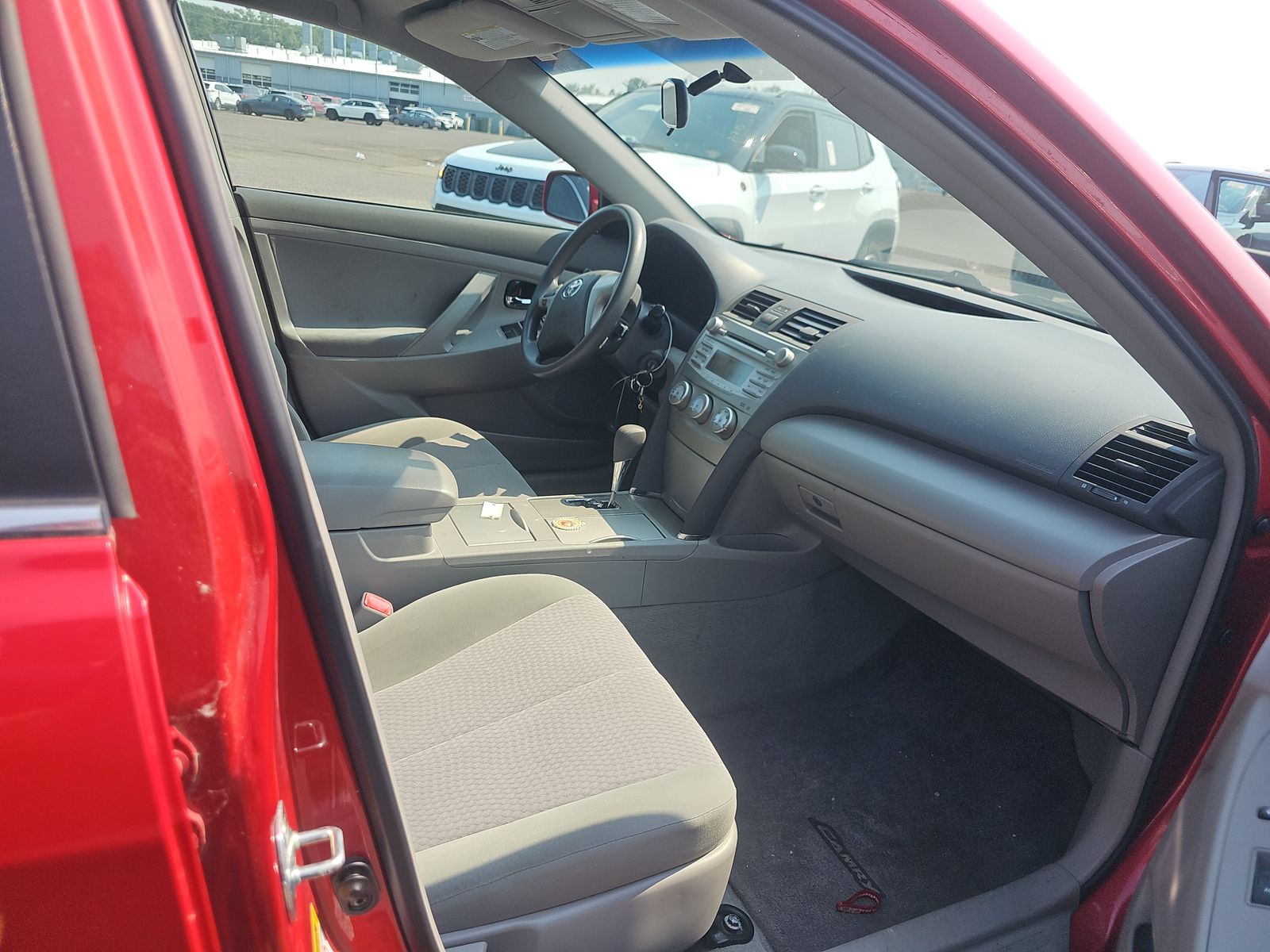 2011 Toyota Camry LE FWD