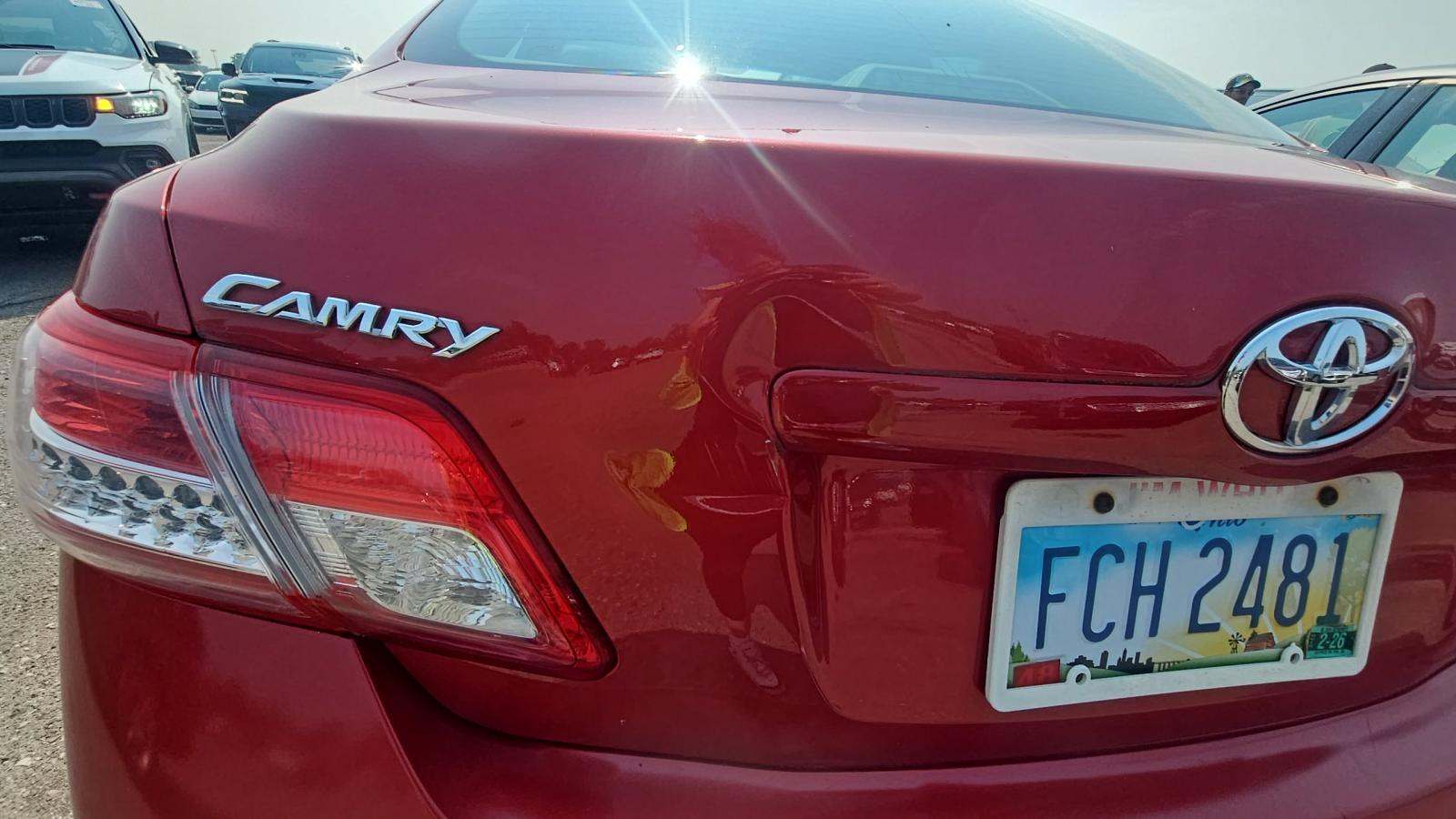 2011 Toyota Camry LE FWD