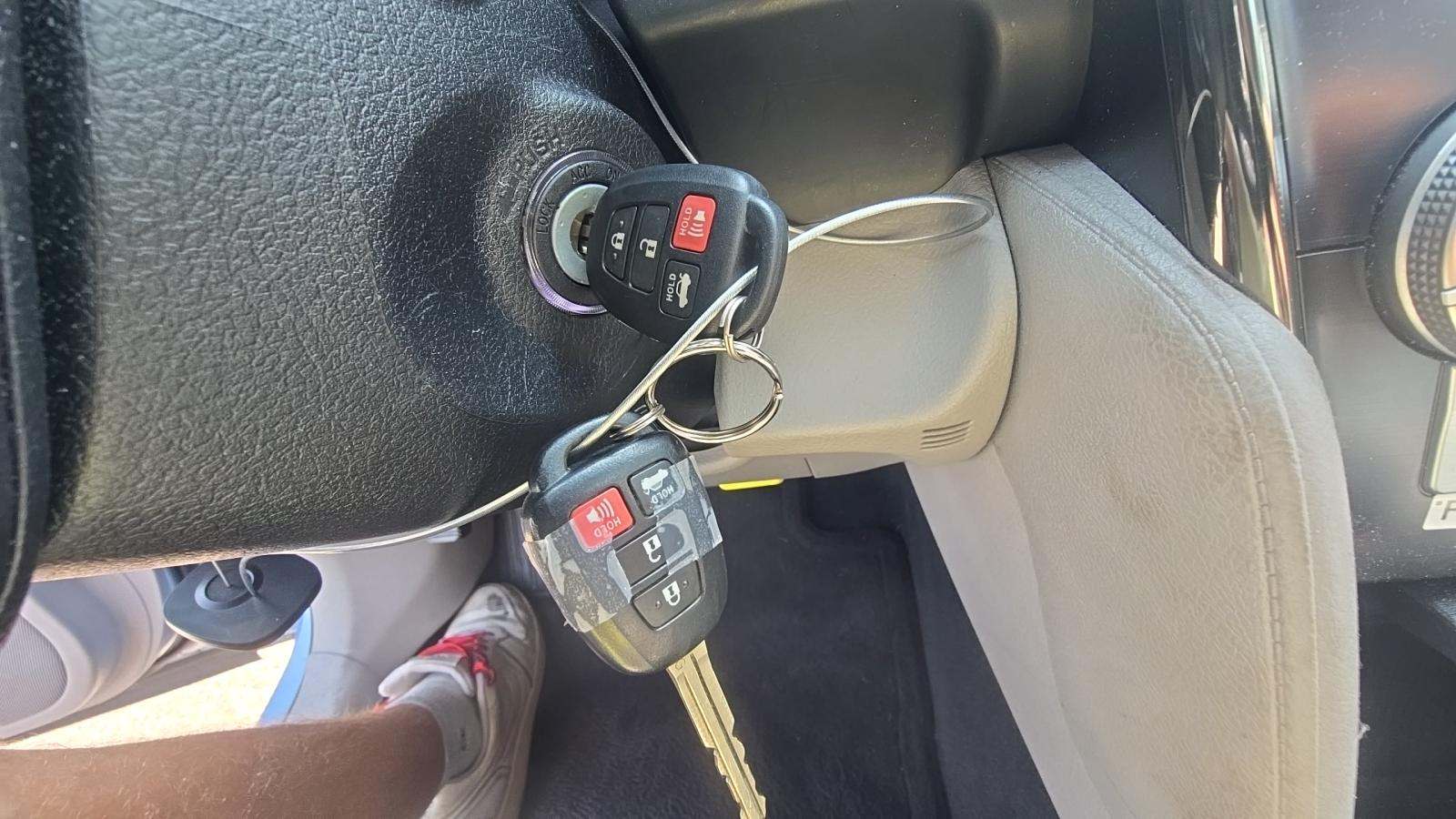 2012 Toyota Camry LE FWD