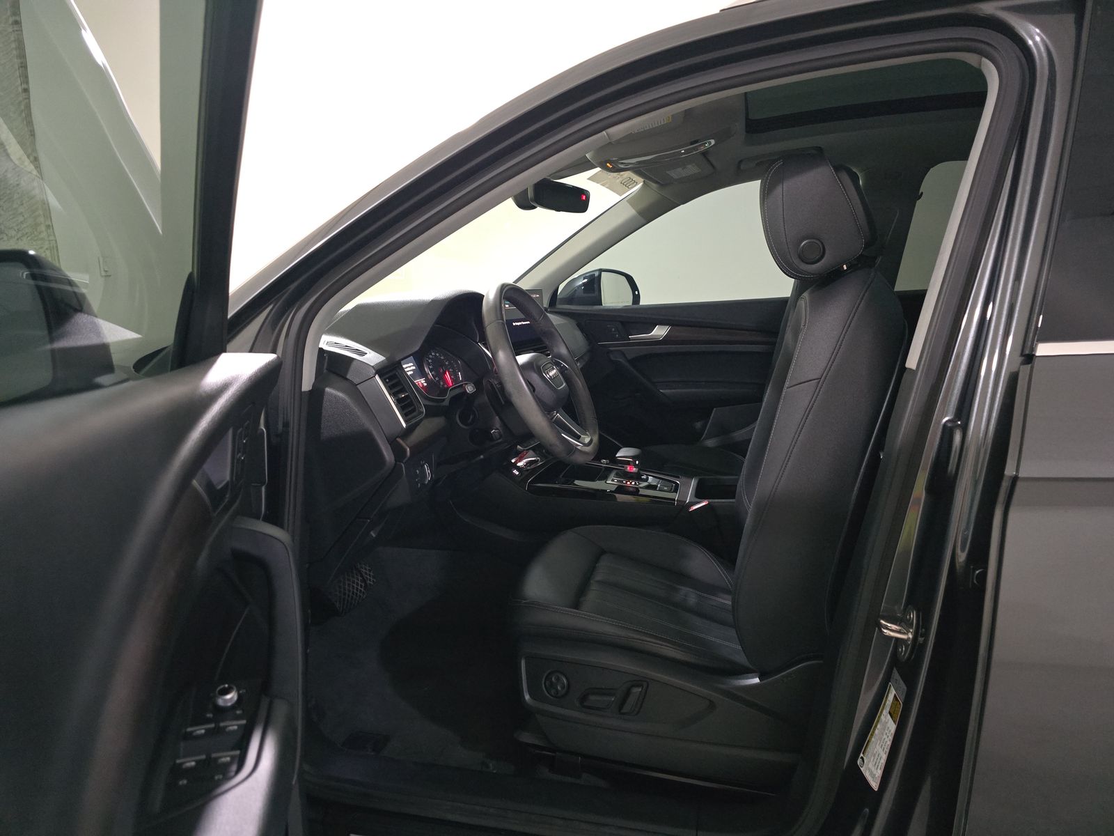 2022 Audi Q5 S line Premium AWD