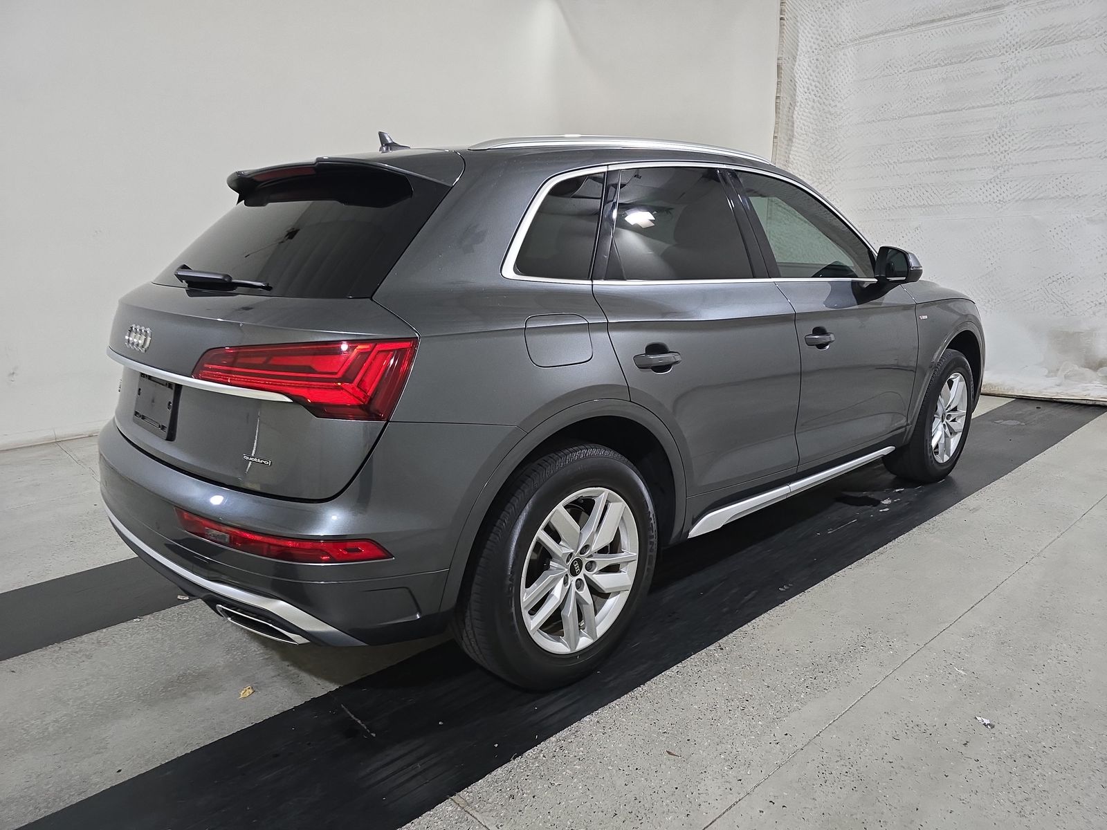2022 Audi Q5 S line Premium AWD