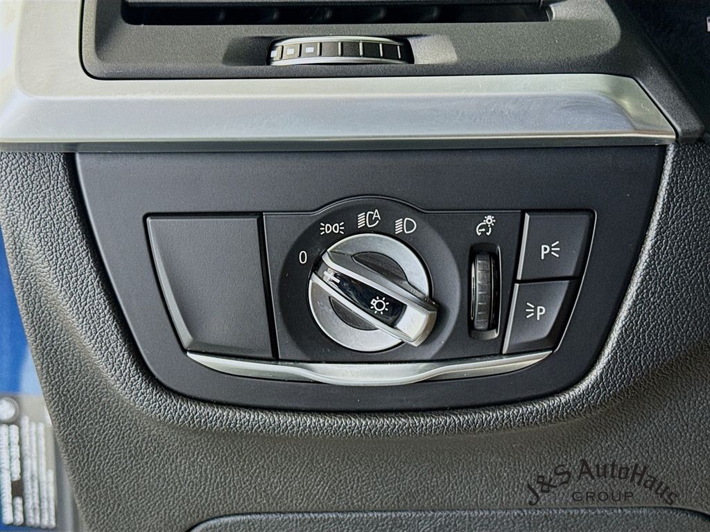 2022 BMW X4 M40i AWD