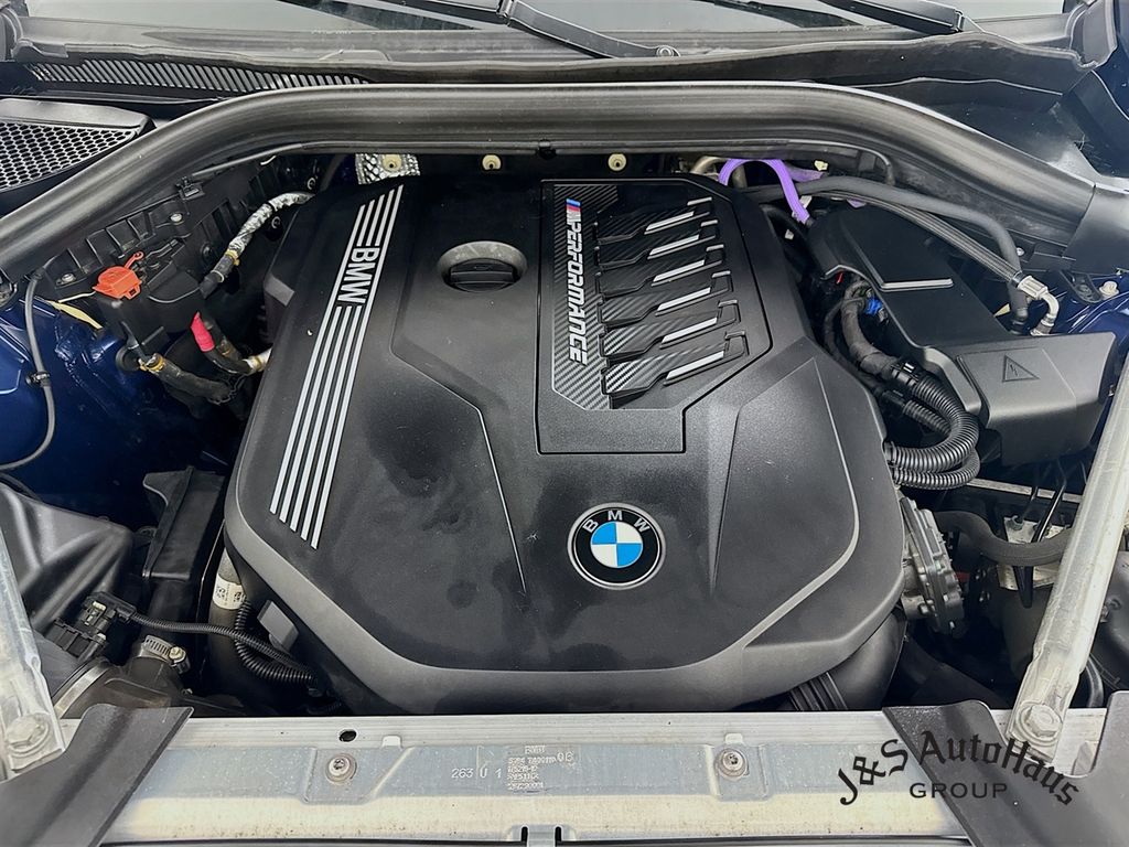 2022 BMW X4 M40i AWD