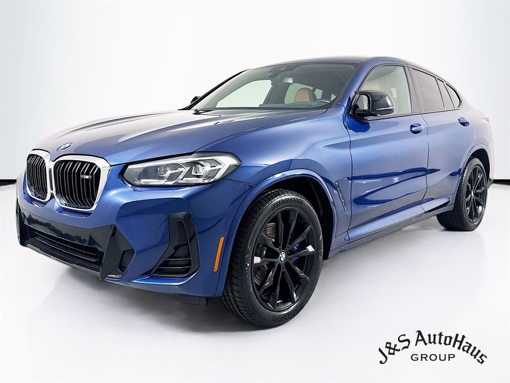 2022 BMW X4 M40i AWD