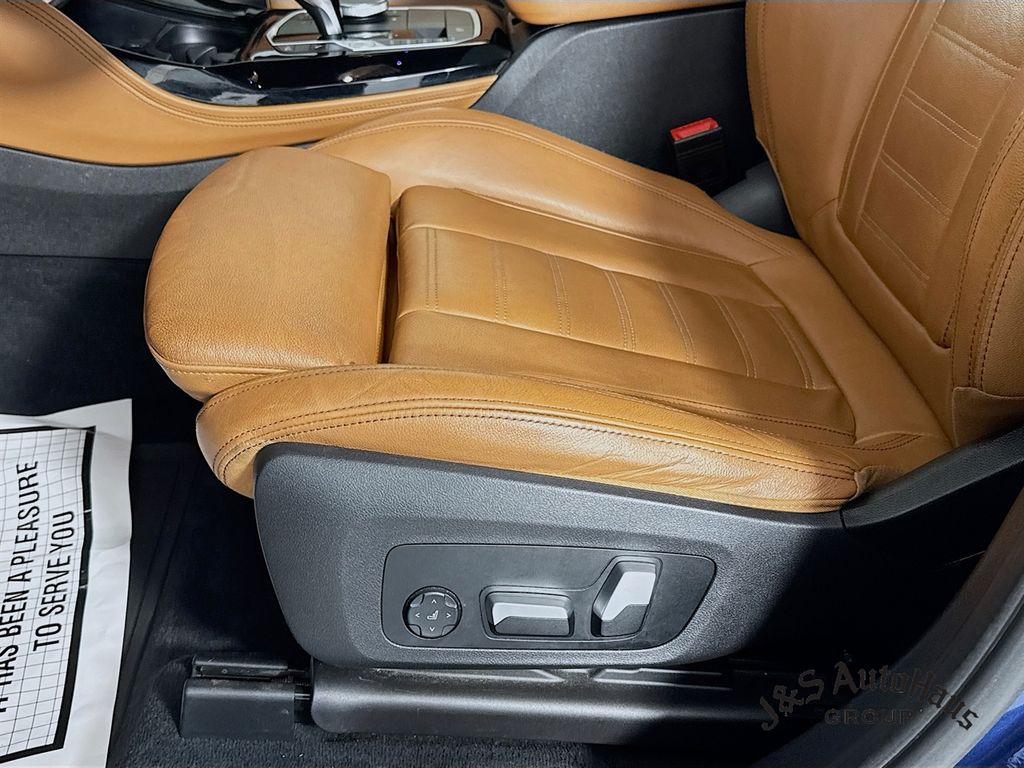 2022 BMW X4 M40i AWD