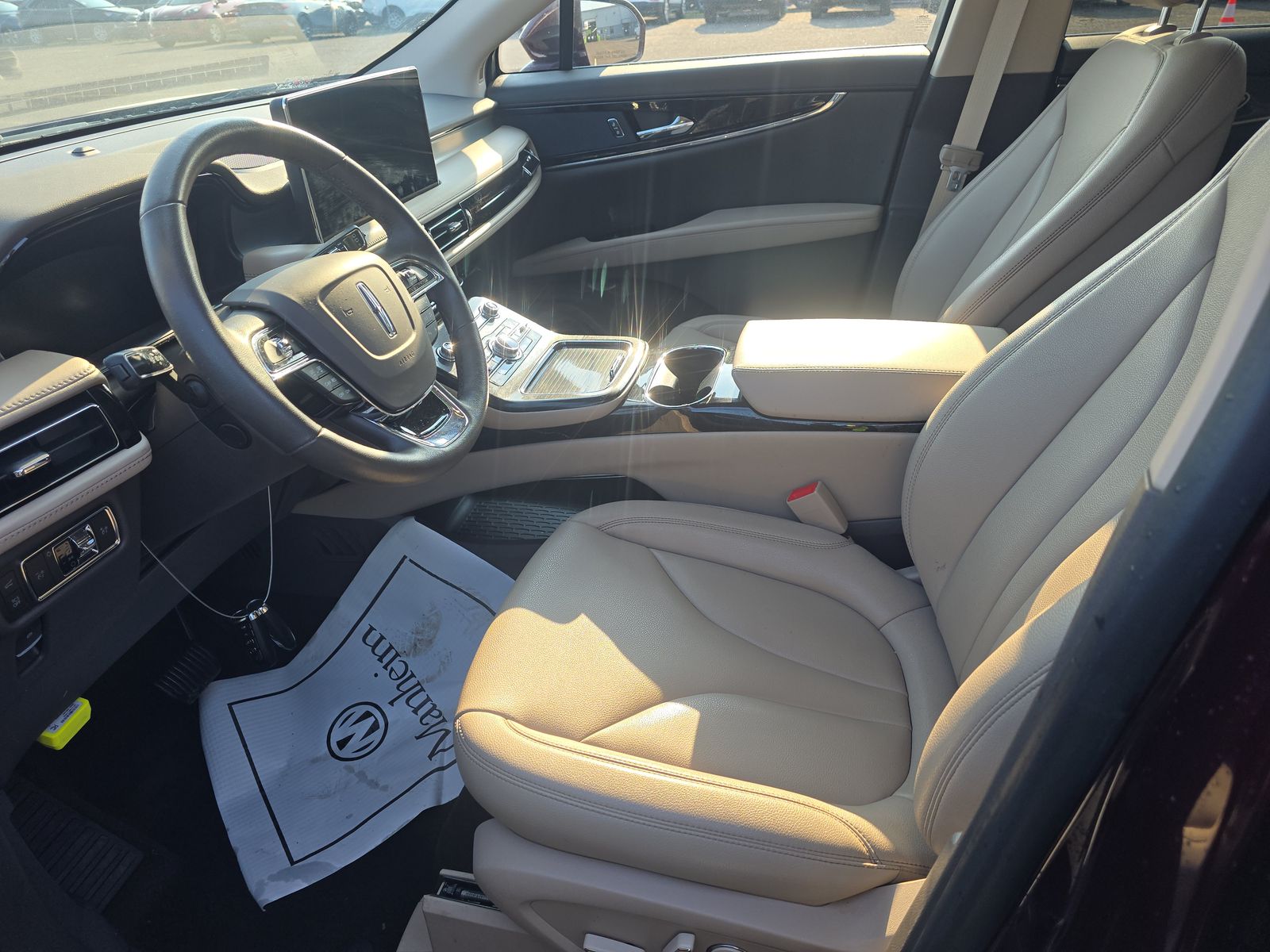 2022 Lincoln Nautilus Standard AWD