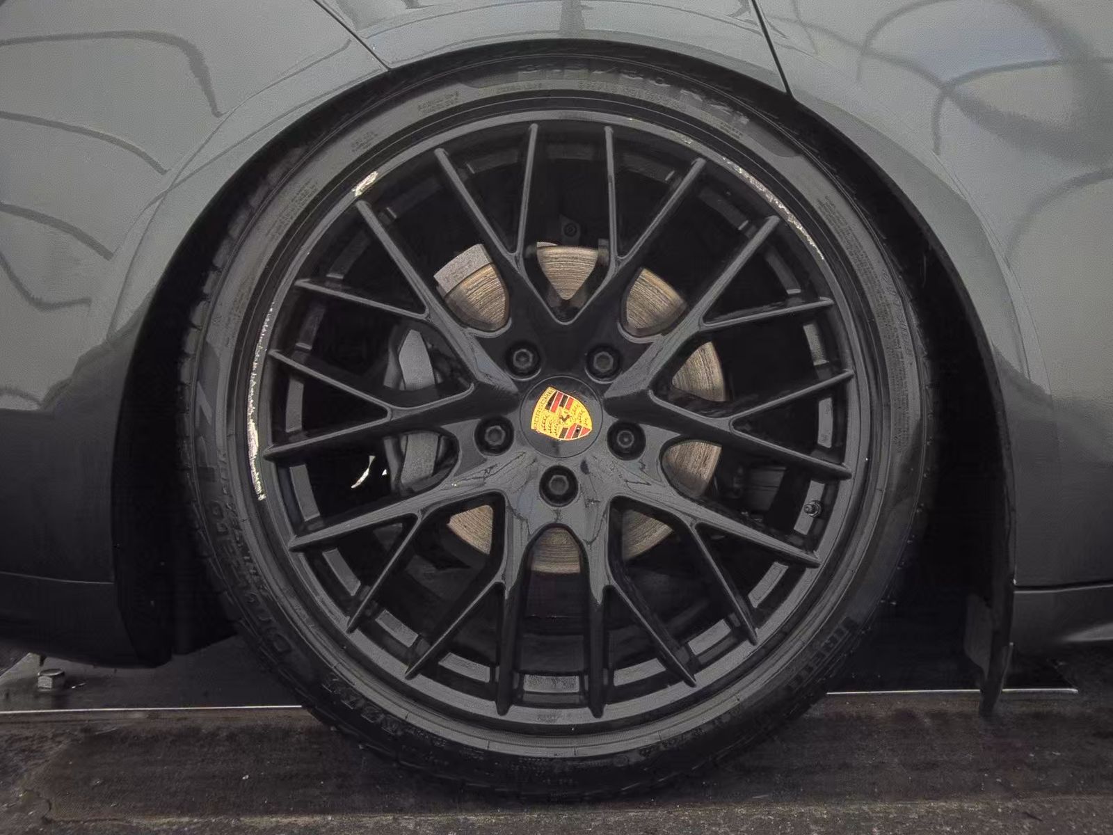2017 Porsche Panamera Base RWD