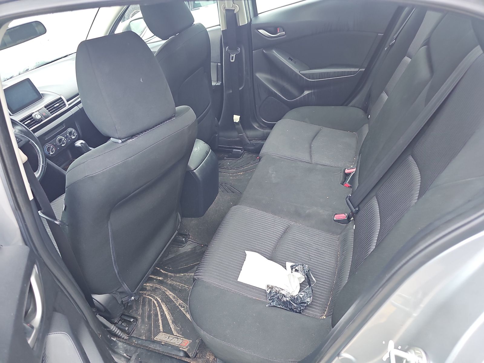 2015 MAZDA MAZDA3 i Touring FWD