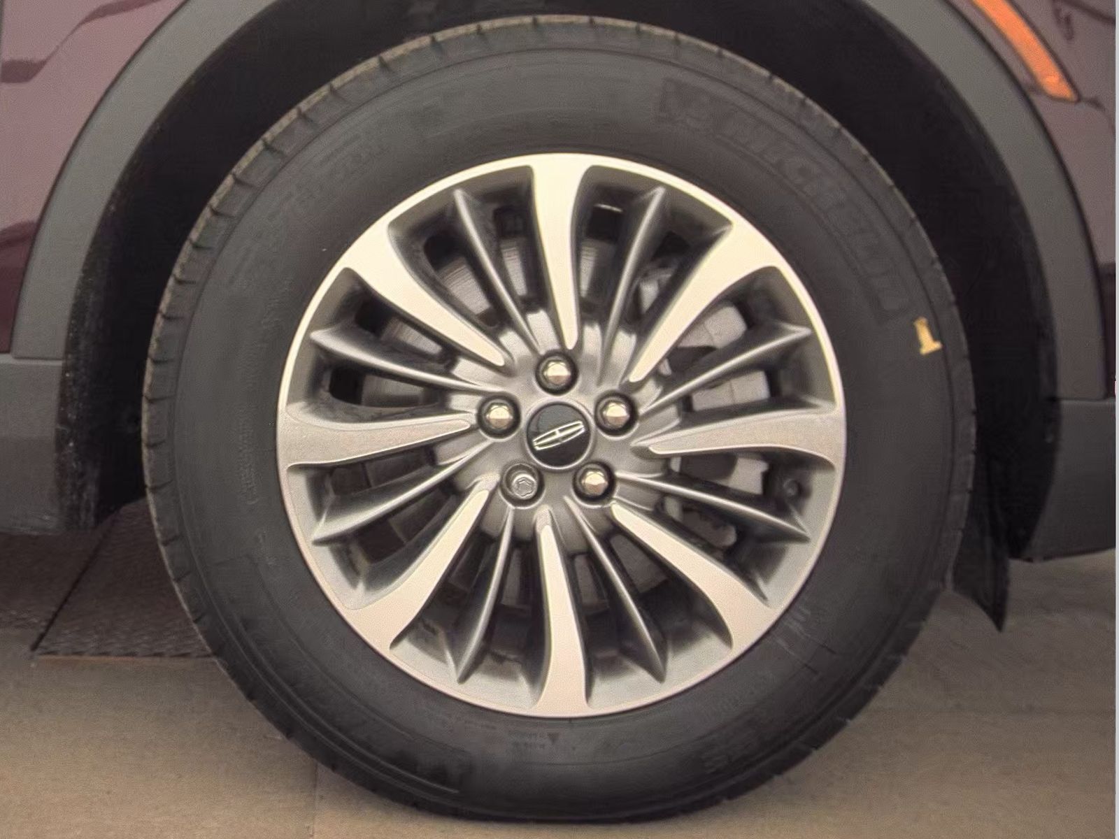 2022 Lincoln Nautilus Standard AWD