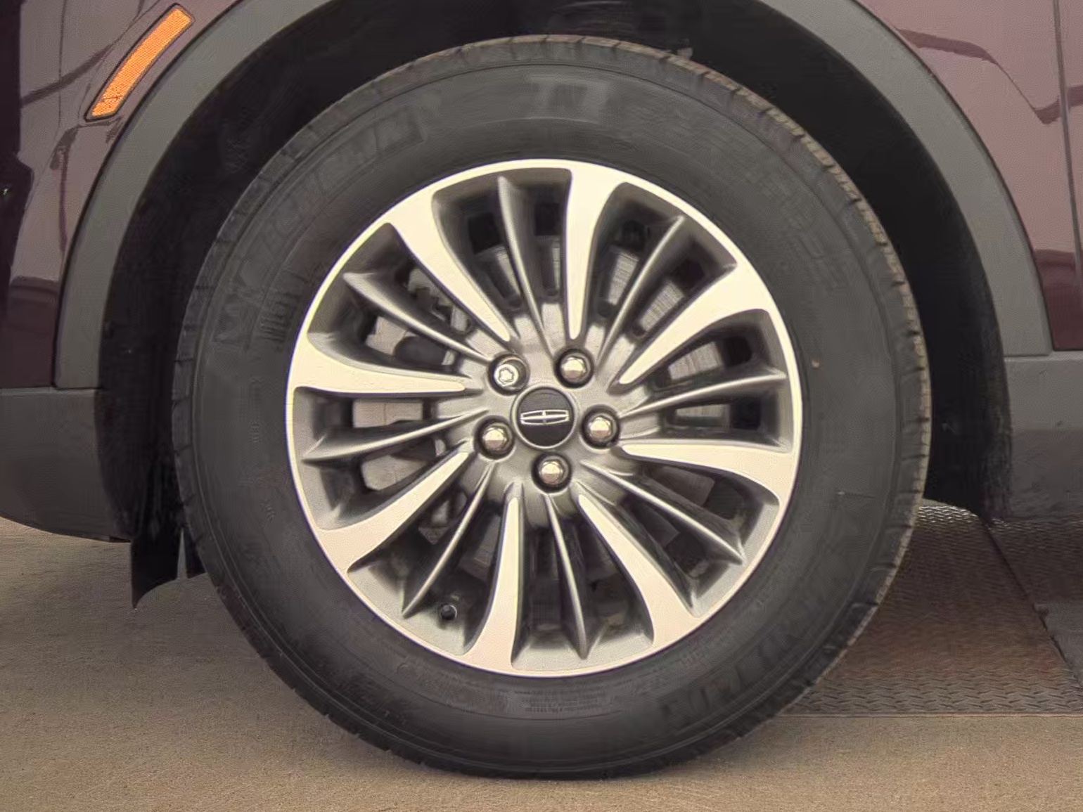 2022 Lincoln Nautilus Standard AWD