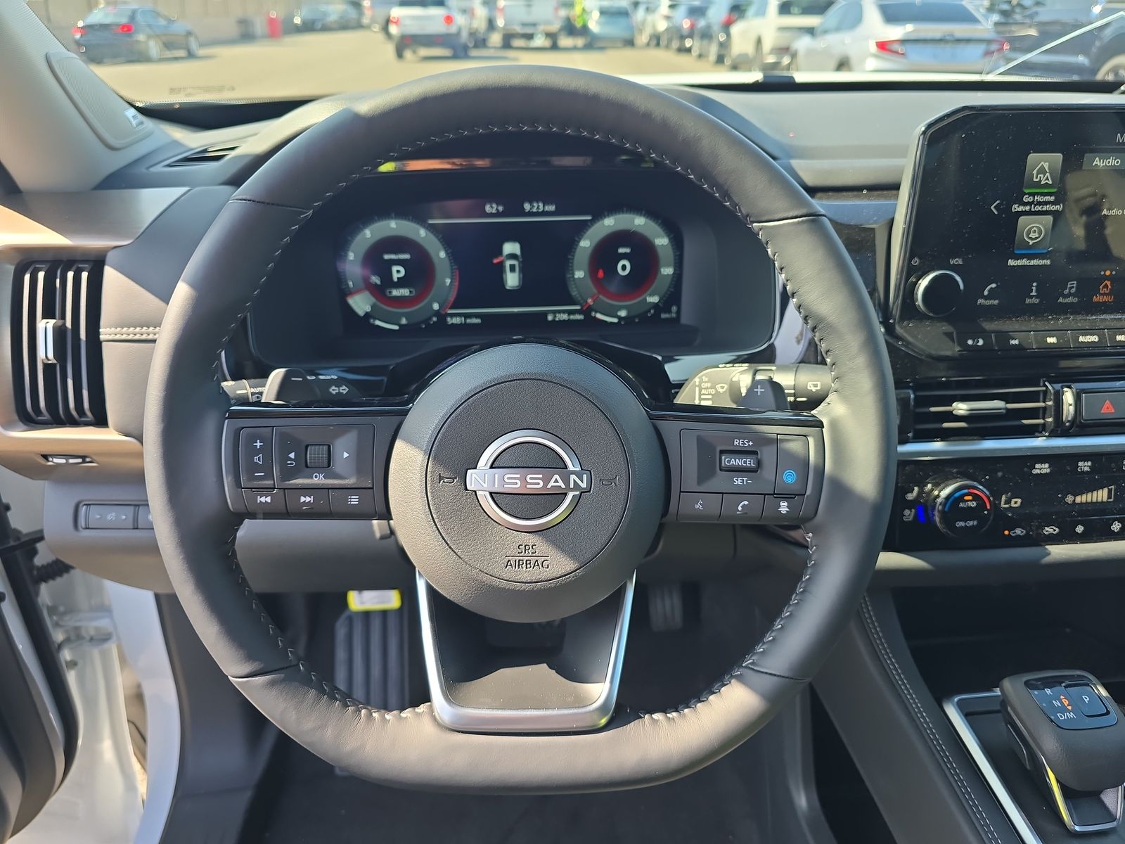 2025 Nissan Pathfinder Platinum AWD