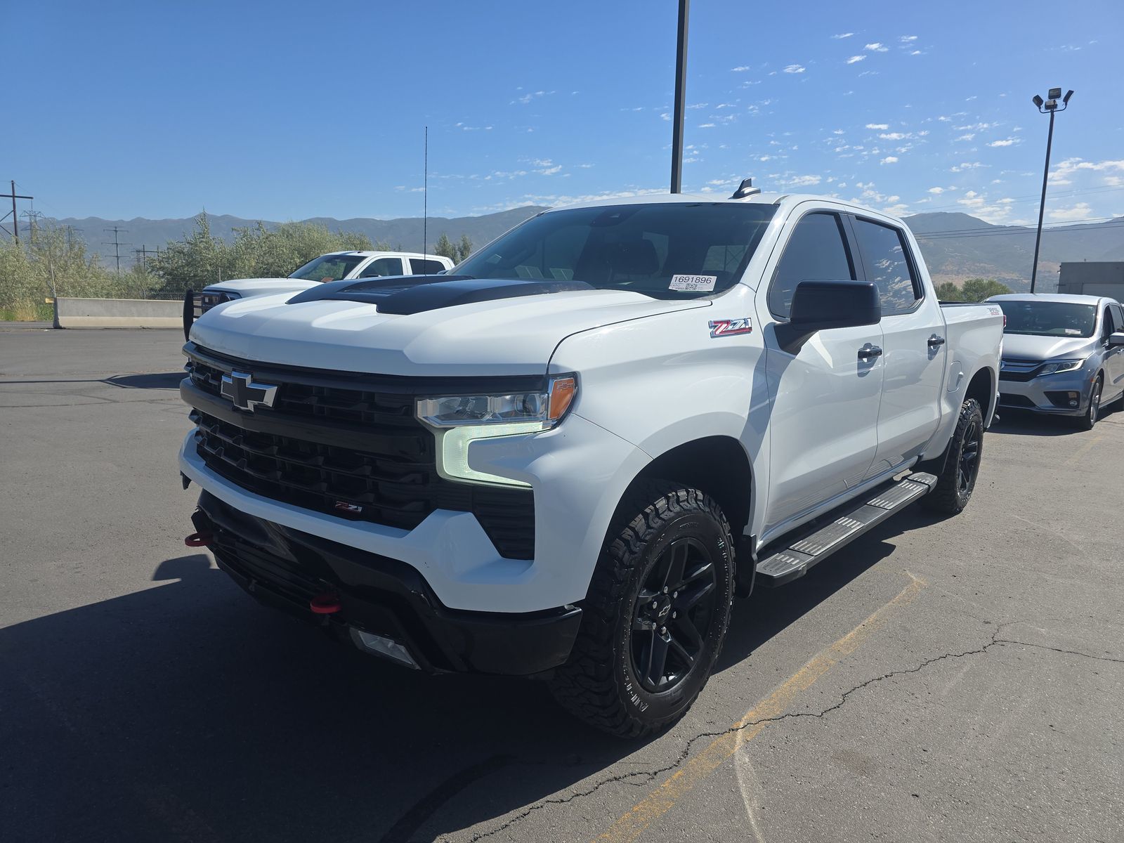2024 Chevrolet Silverado 1500 LT Trail Boss AWD