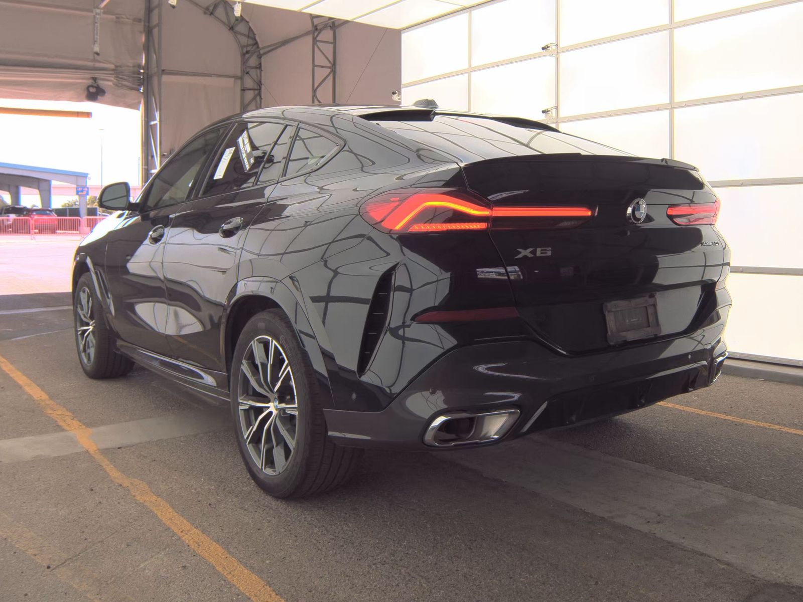2025 BMW X6 xDrive40i AWD