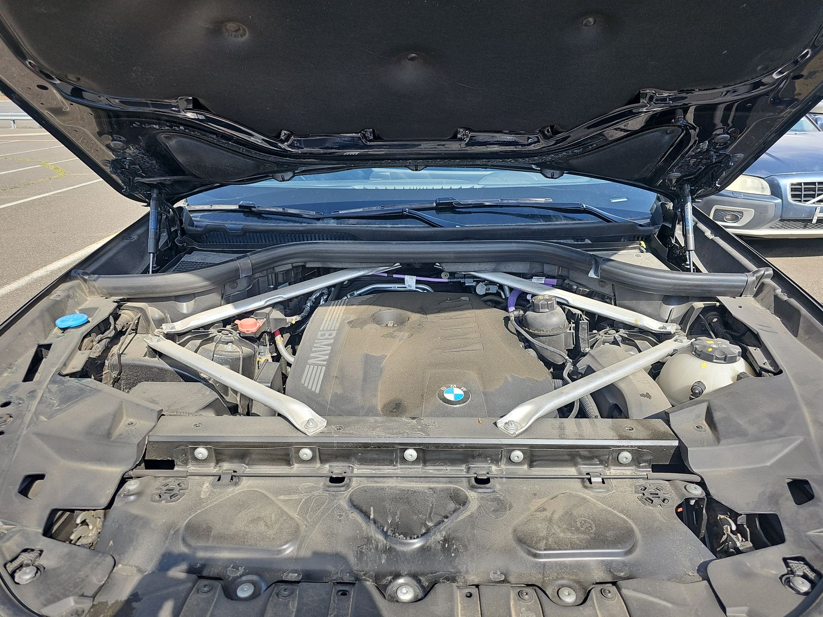 2025 BMW X6 xDrive40i AWD