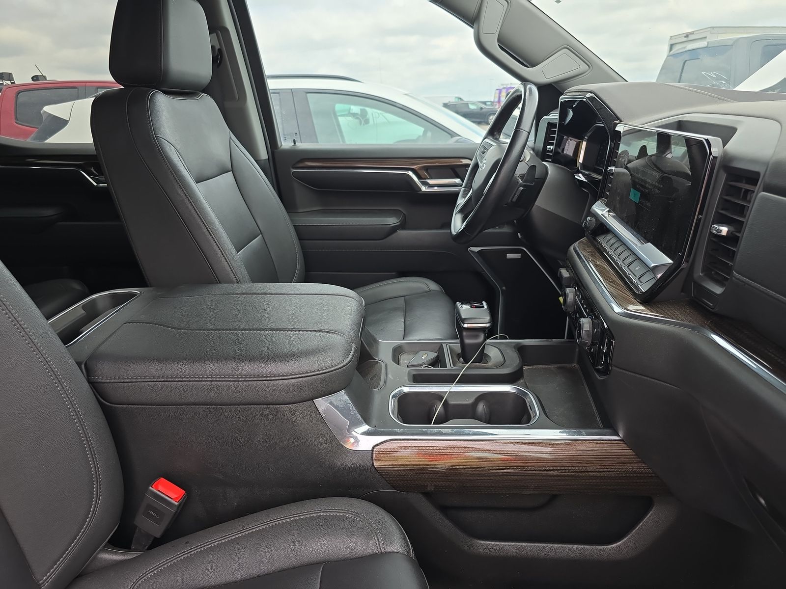 2023 Chevrolet Silverado 1500 RST AWD