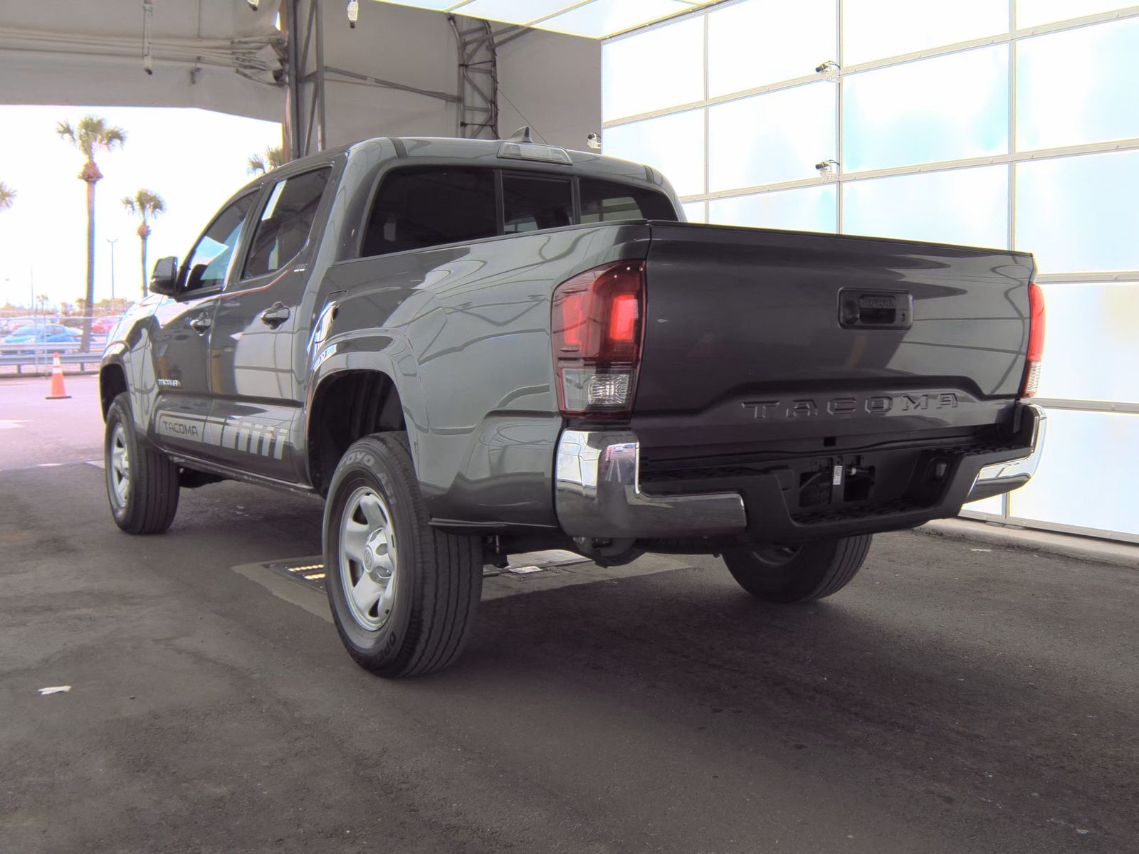 2022 Toyota Tacoma SR5 RWD