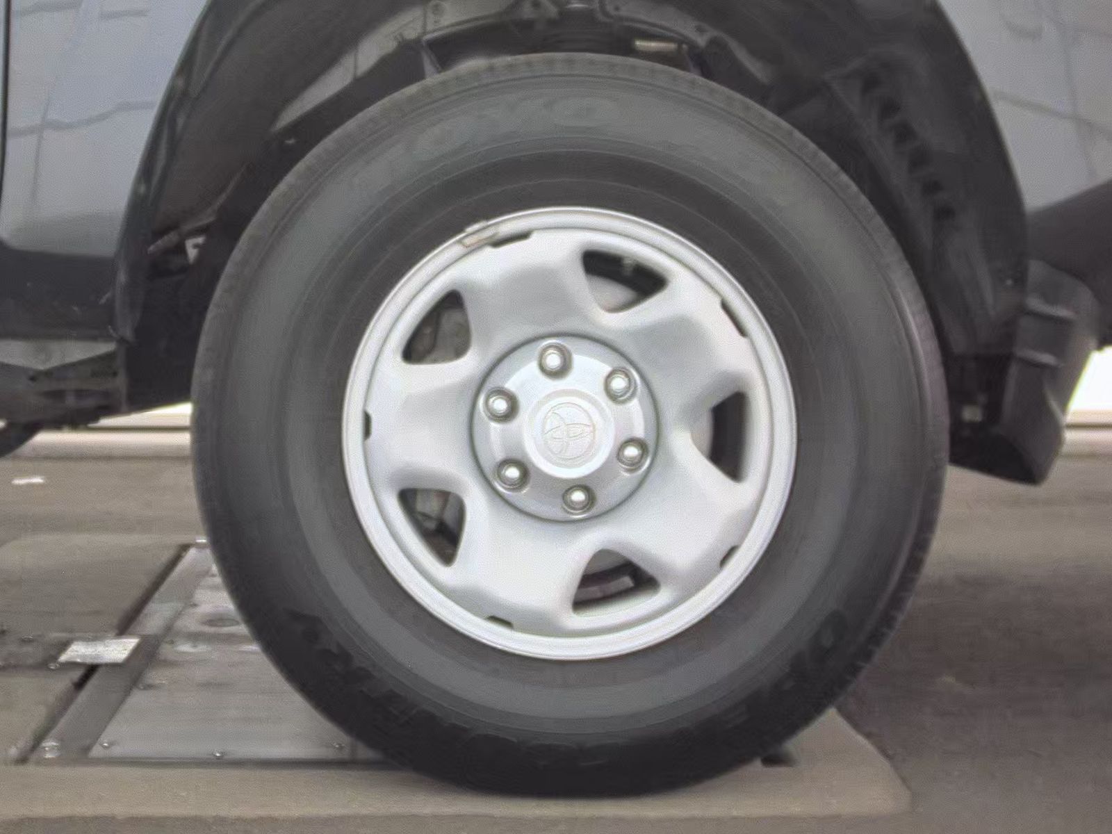 2022 Toyota Tacoma SR5 RWD