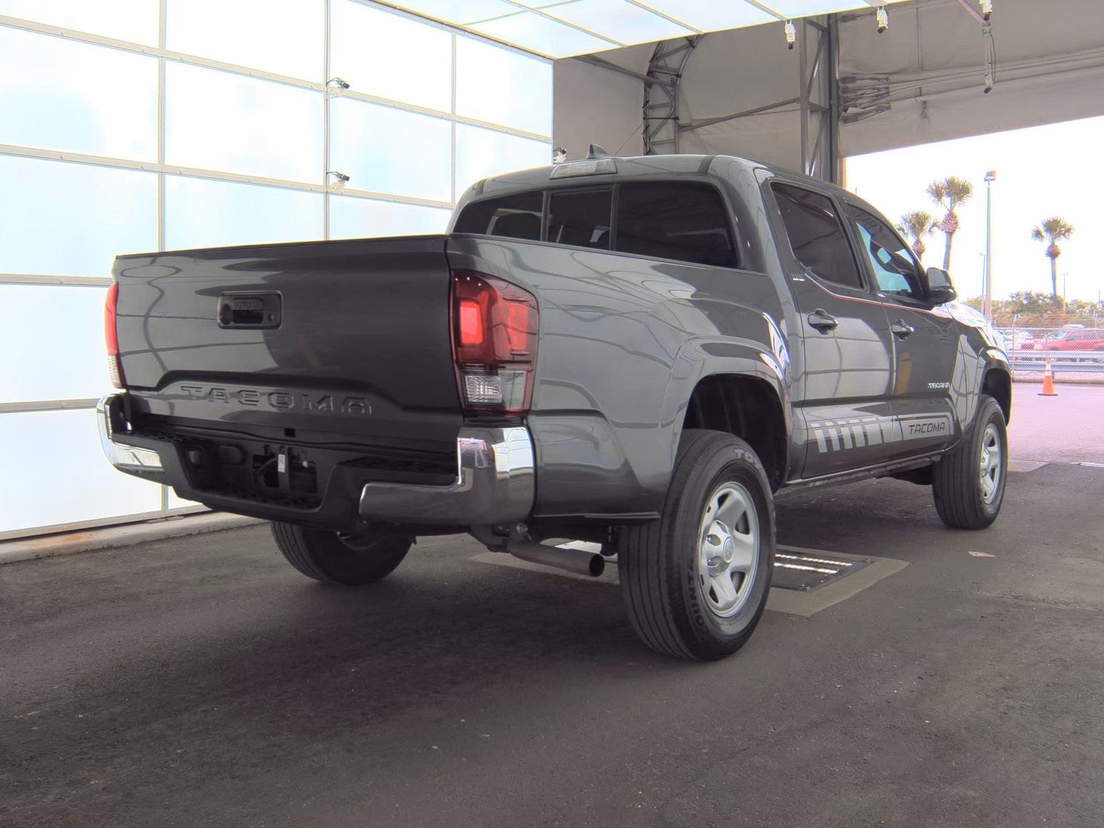 2022 Toyota Tacoma SR5 RWD