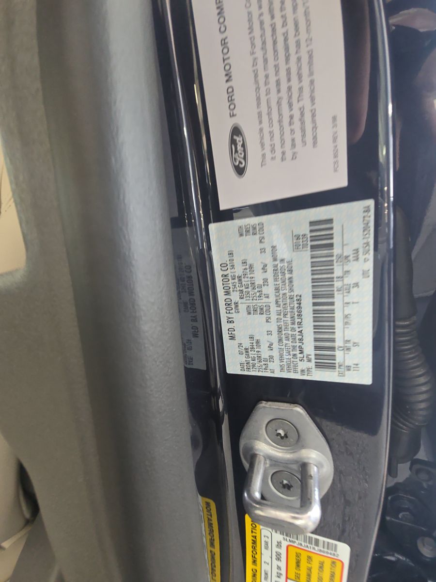 2024 Lincoln Nautilus Premiere AWD