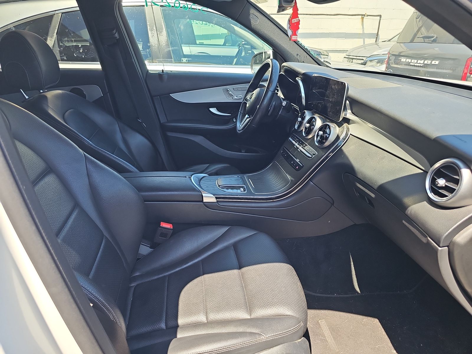 2022 Mercedes-Benz GLC GLC 300 RWD