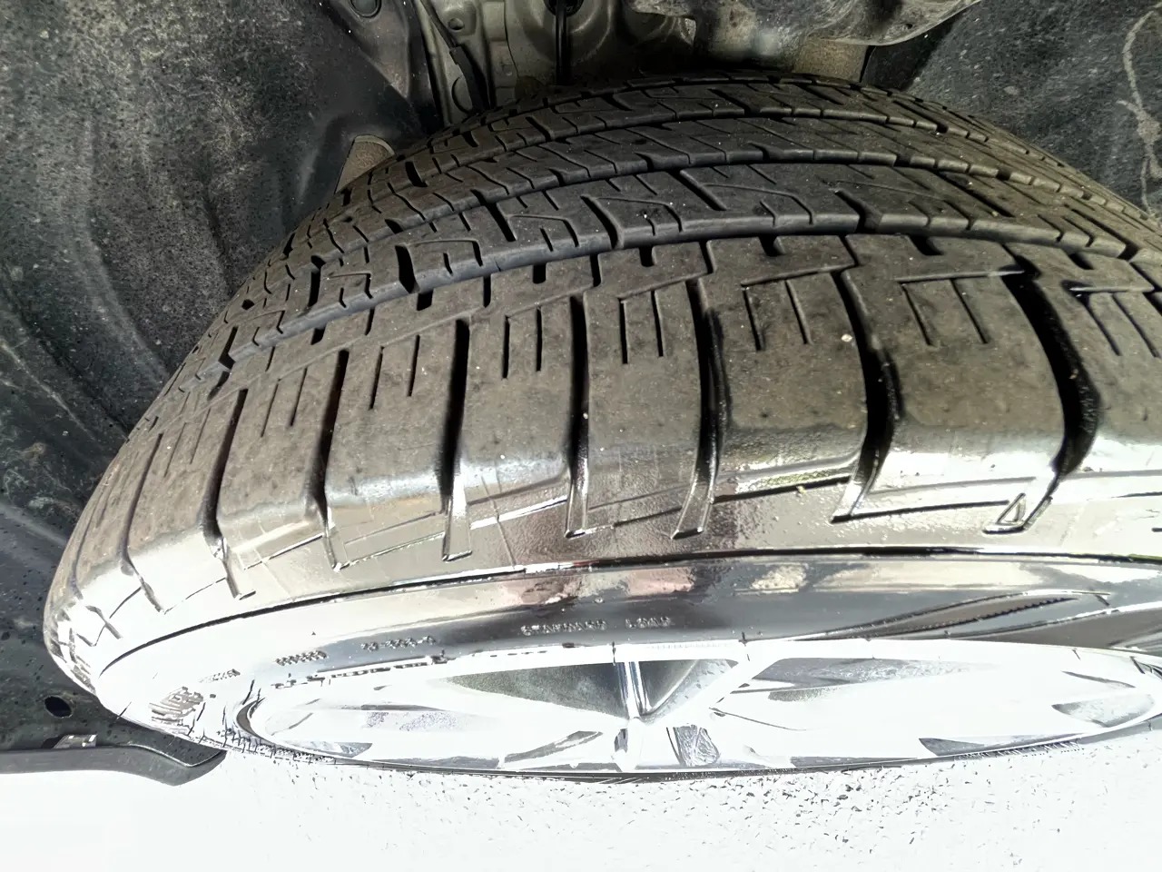 2023 Toyota Camry Hybrid XLE FWD