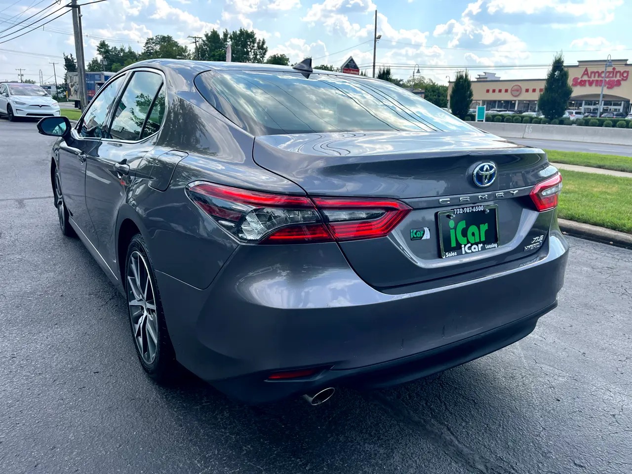 2023 Toyota Camry Hybrid XLE FWD