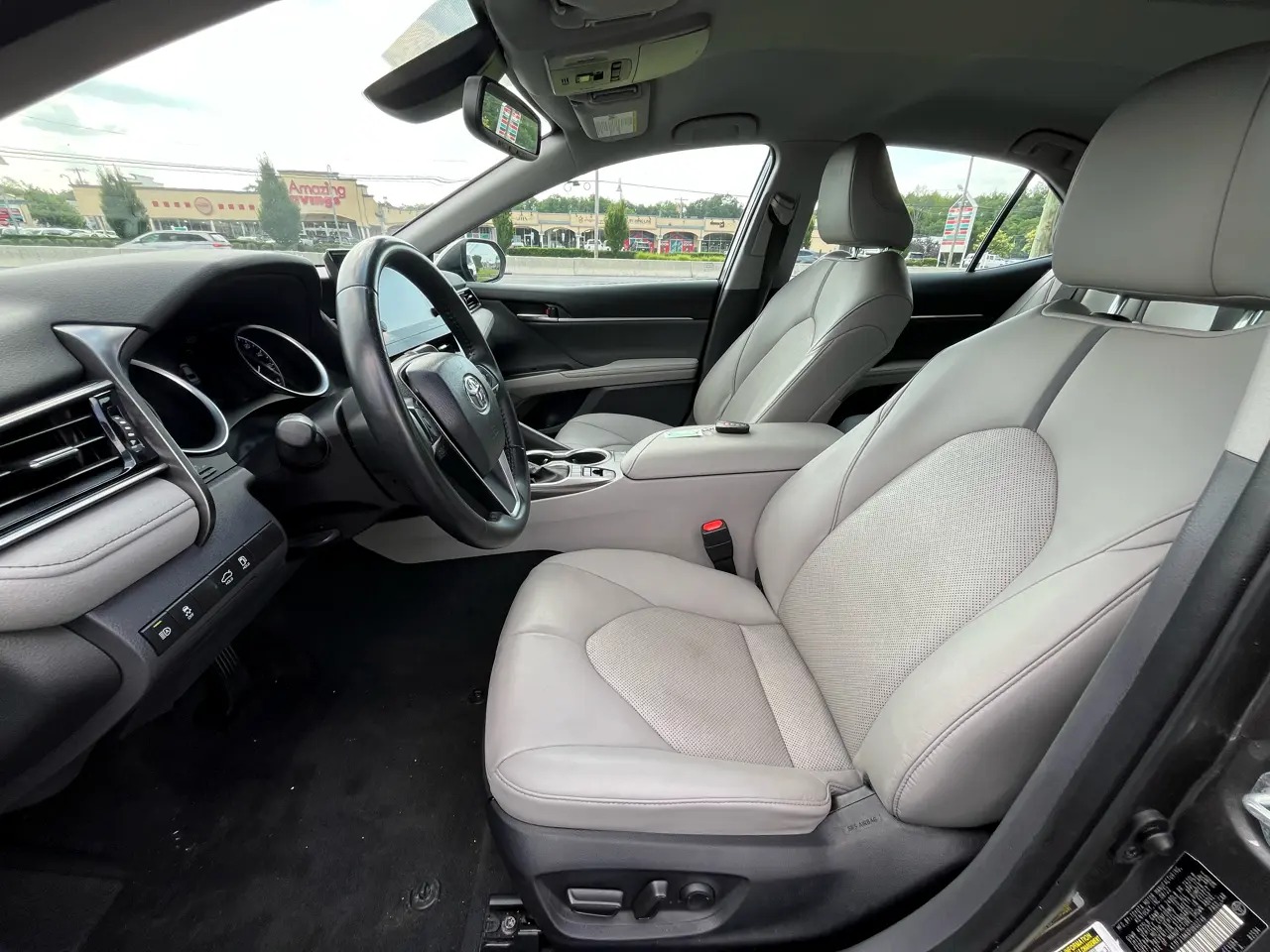 2023 Toyota Camry Hybrid XLE FWD