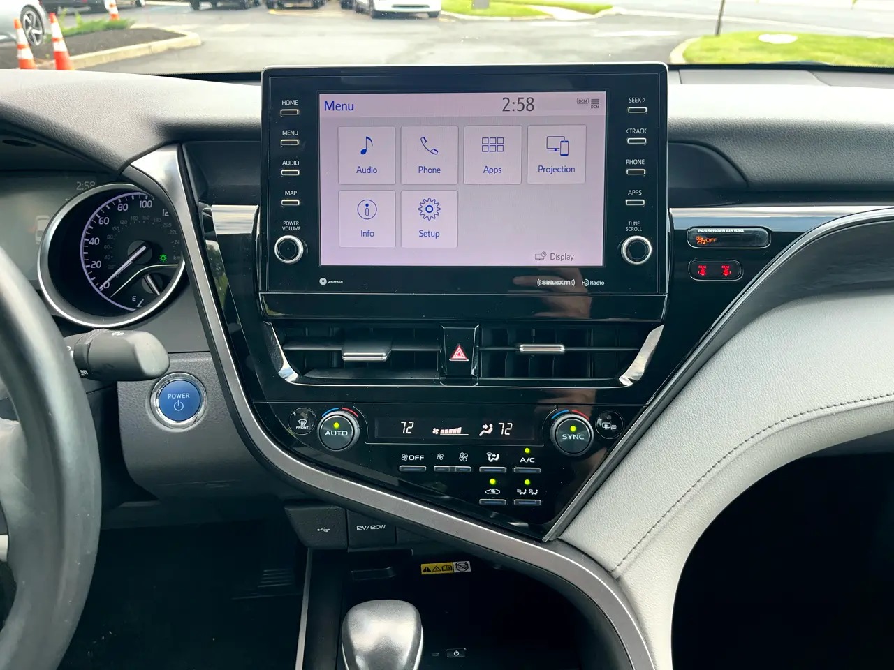 2023 Toyota Camry Hybrid XLE FWD