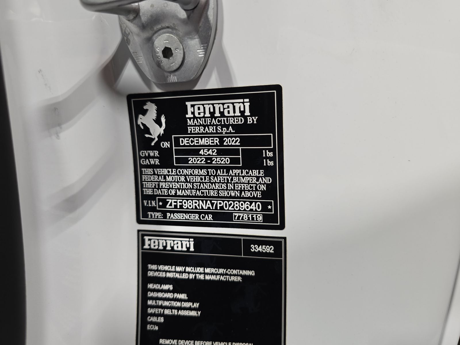 2023 Ferrari Roma Base RWD