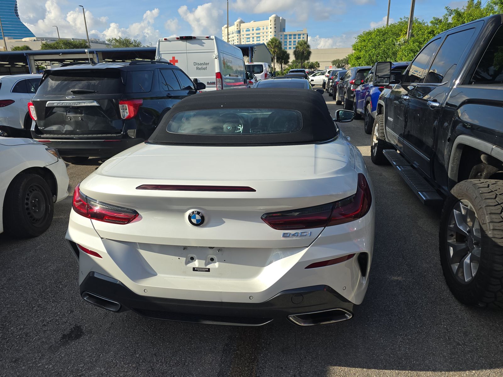 2022 BMW 8 Series 840i RWD