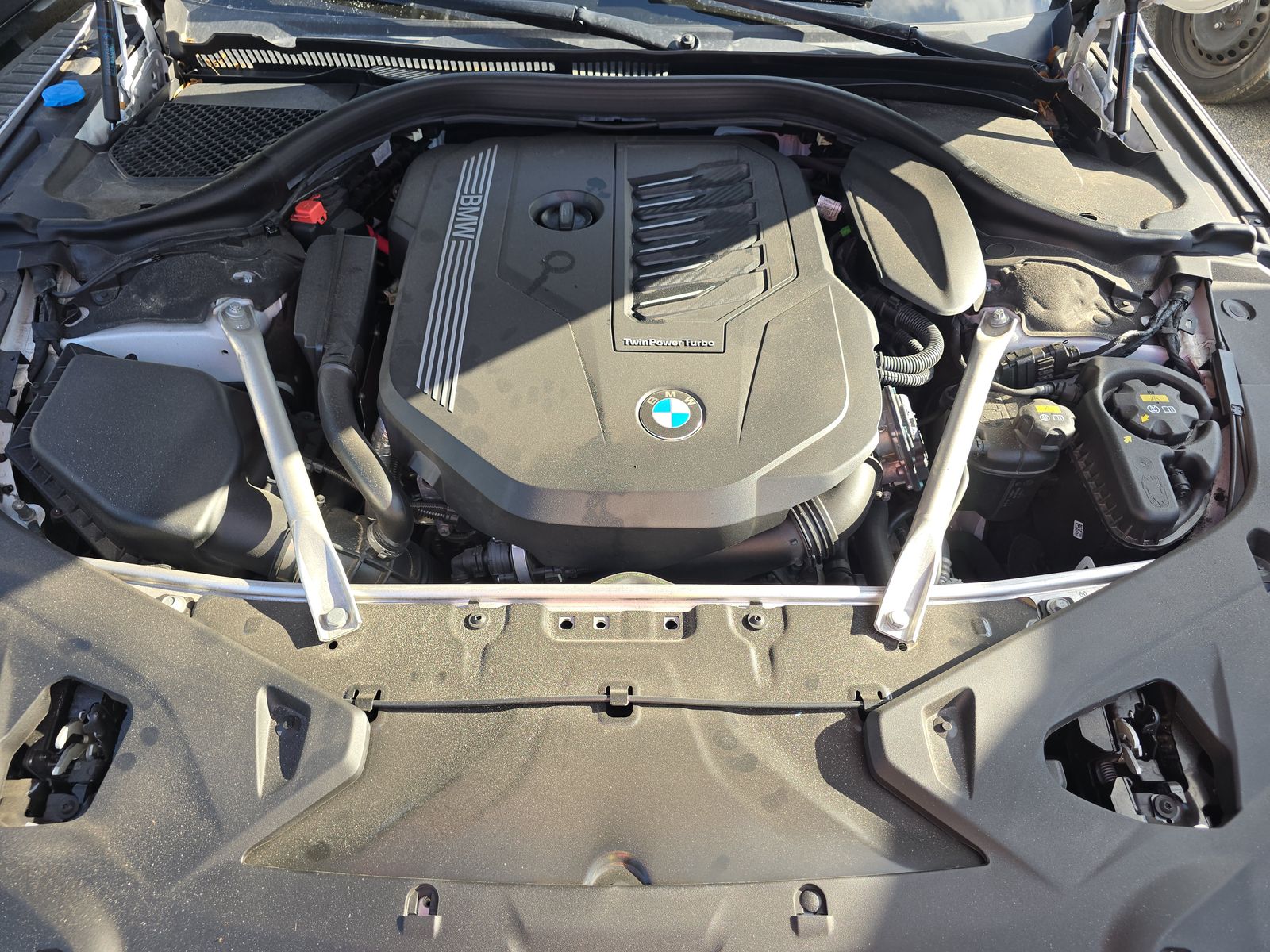 2022 BMW 8 Series 840i RWD