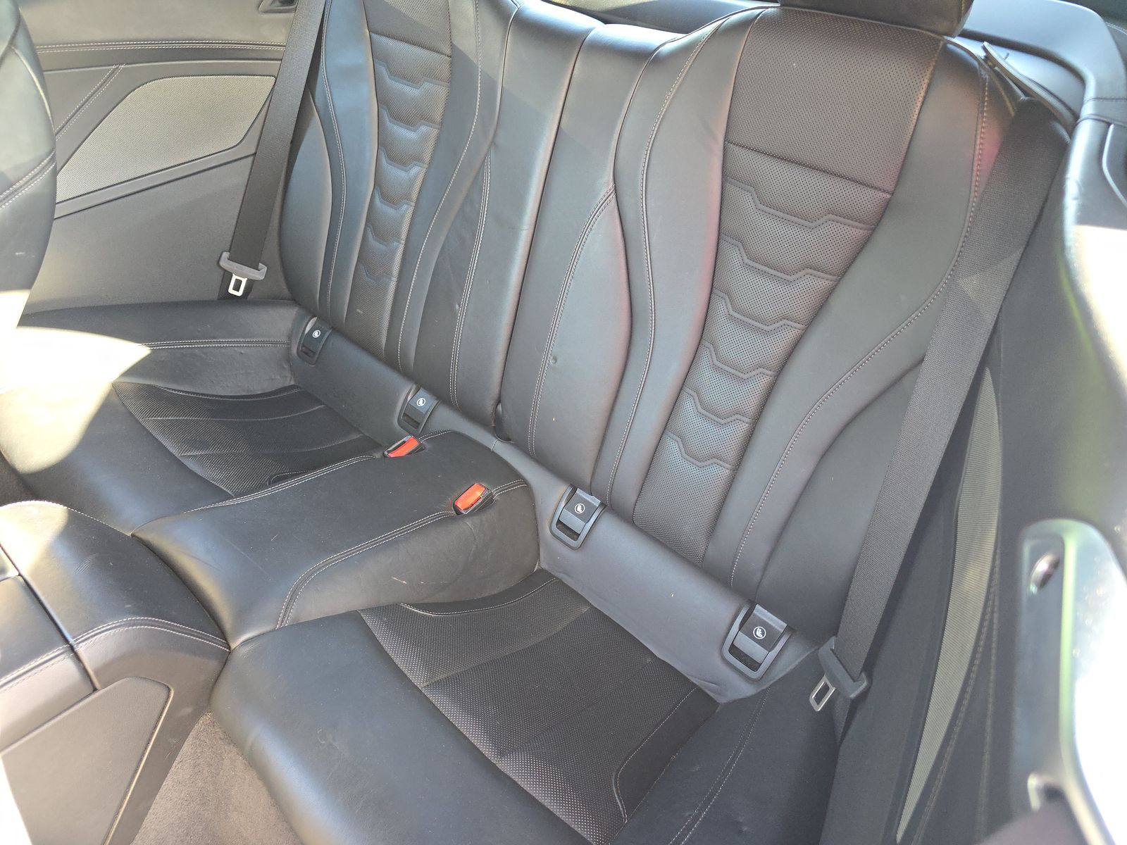 2022 BMW 8 Series 840i RWD