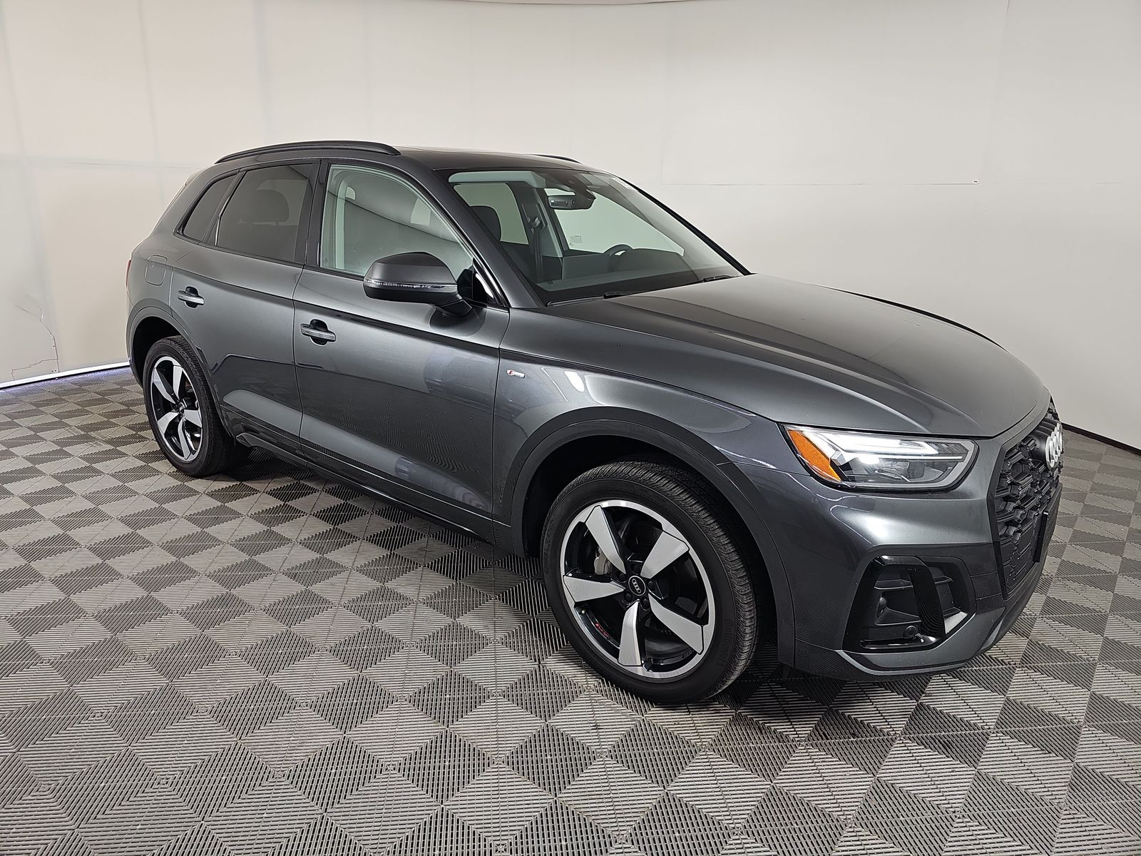 2022 Audi Q5 S line Premium Plus AWD