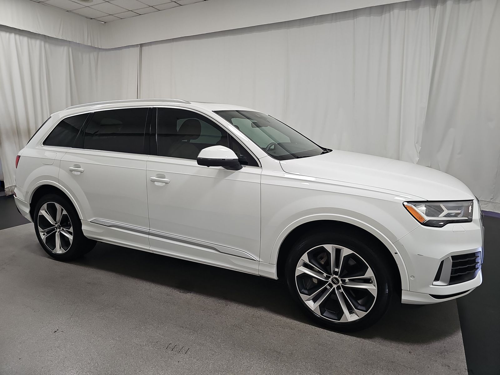 2022 Audi Q7 Premium Plus AWD