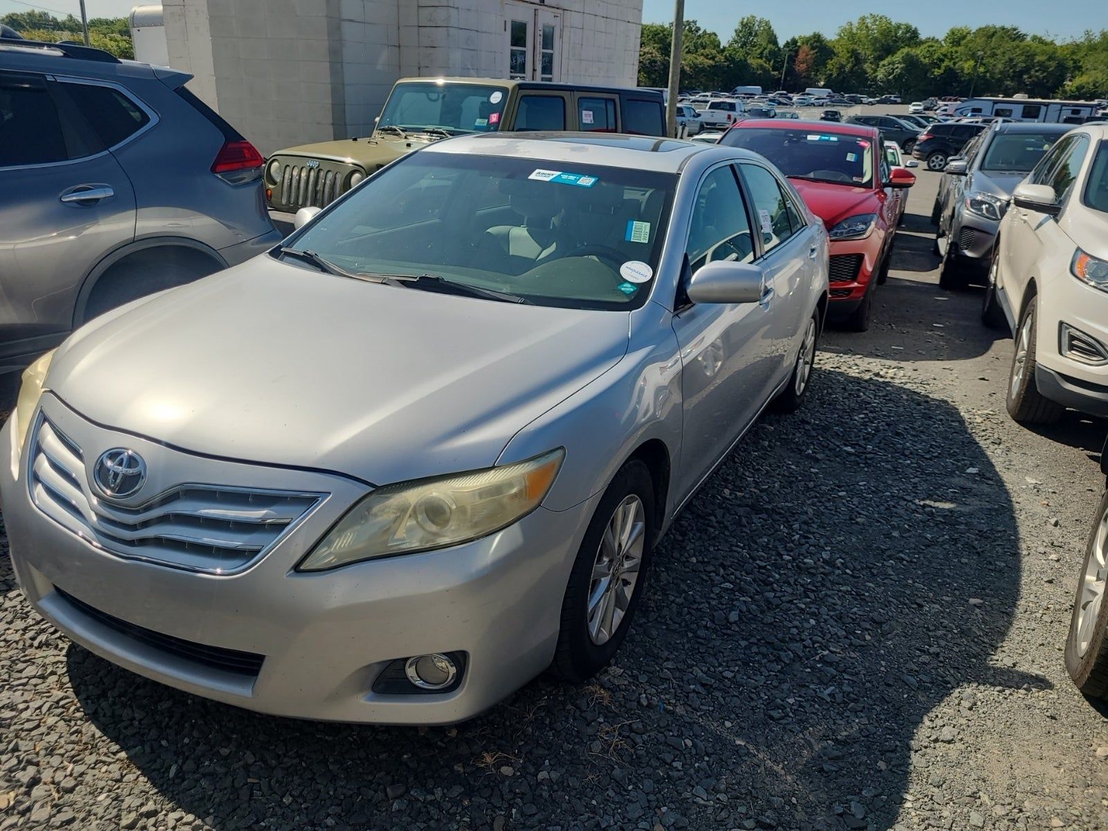2011 Toyota Camry XLE FWD