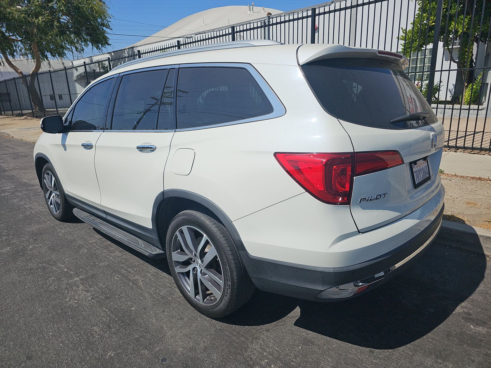 2016 Honda Pilot Touring FWD