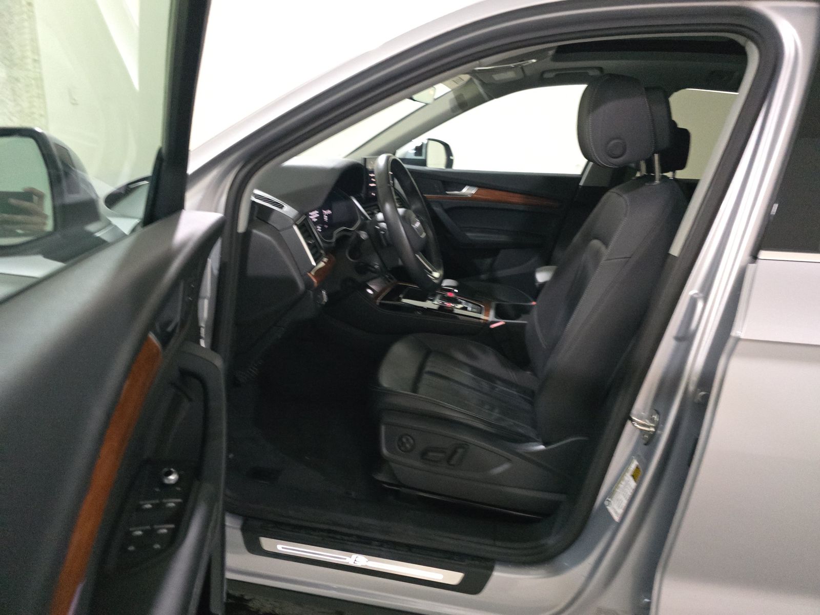 2023 Audi Q5 S line Premium Plus AWD