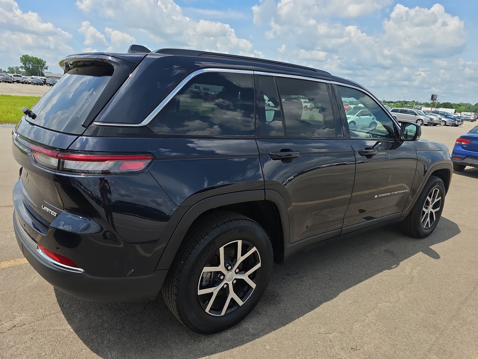 2024 Jeep Grand Cherokee Limited AWD