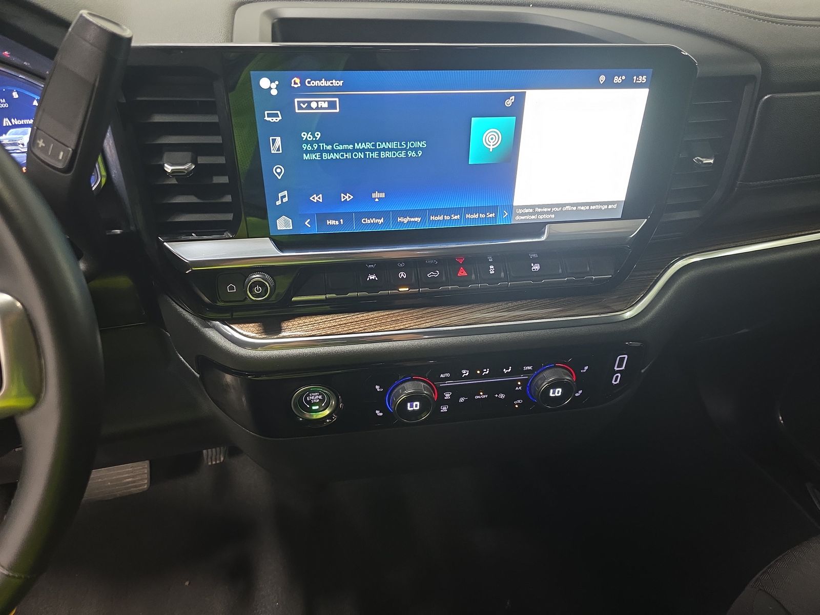 2024 Chevrolet Silverado 1500 RST AWD