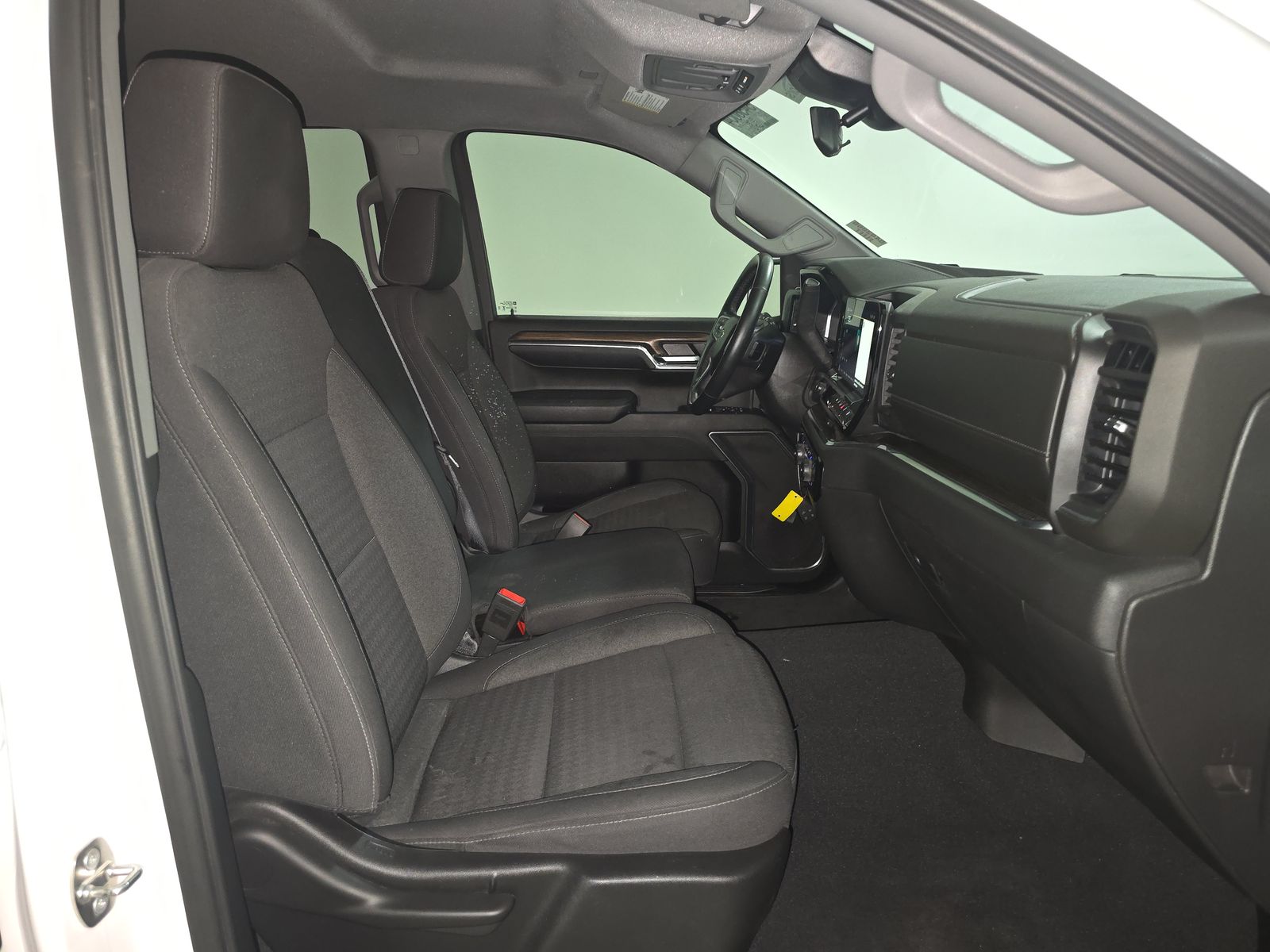 2024 Chevrolet Silverado 1500 RST AWD