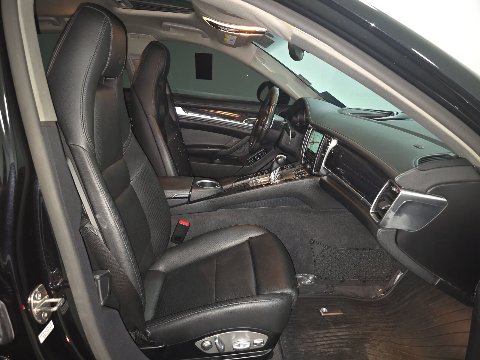 2016 Porsche Panamera 4 Edition AWD