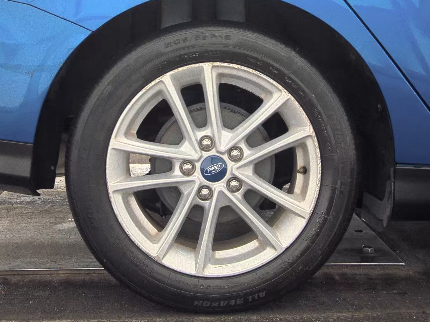 2018 Ford Focus SE FWD