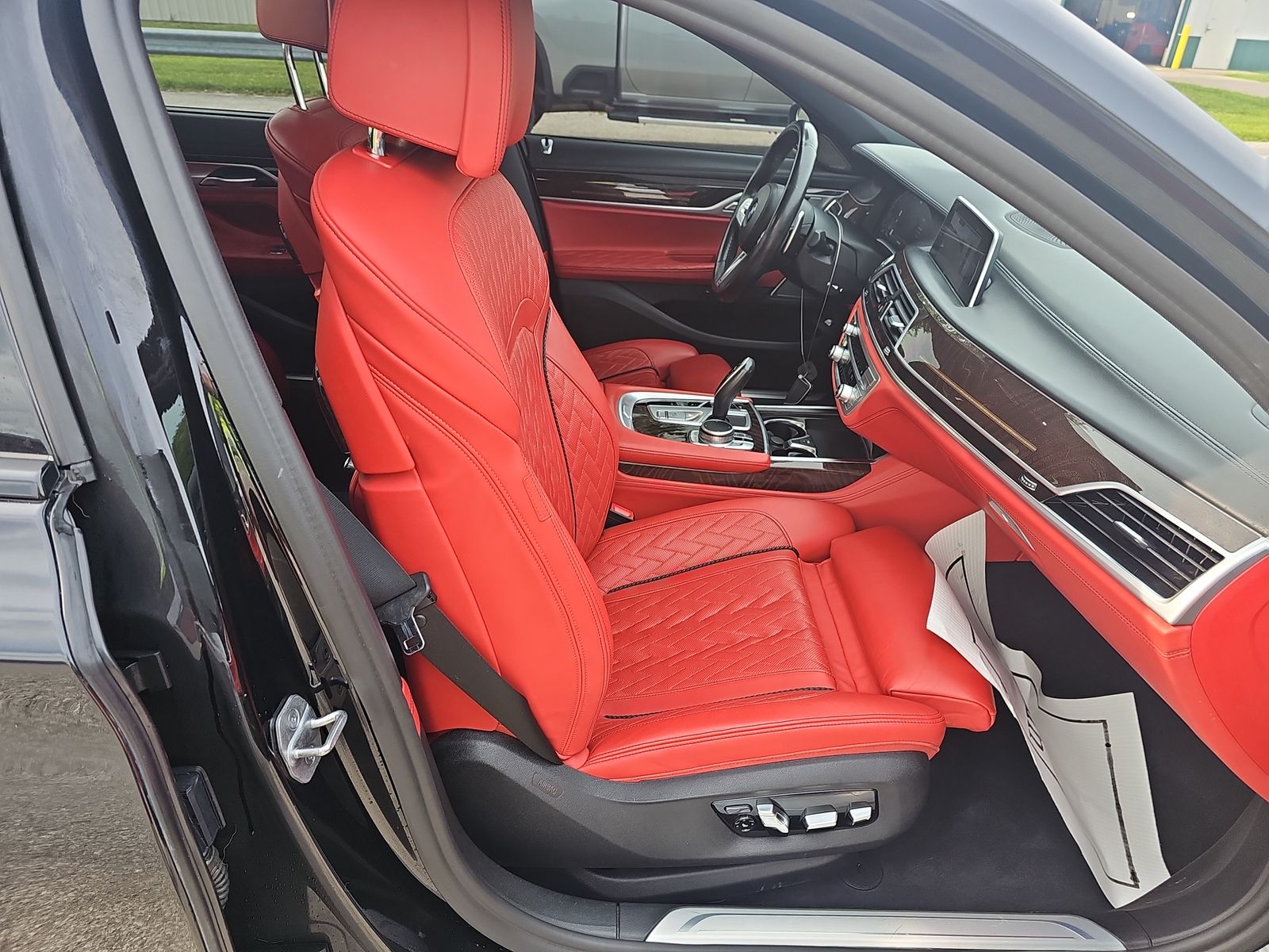 2022 BMW 7 Series 740i xDrive AWD