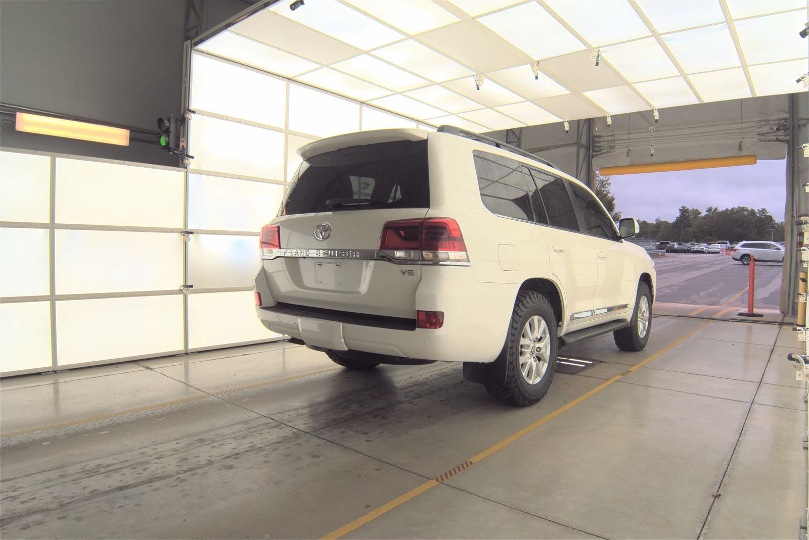 2019 Toyota Land Cruiser Base AWD